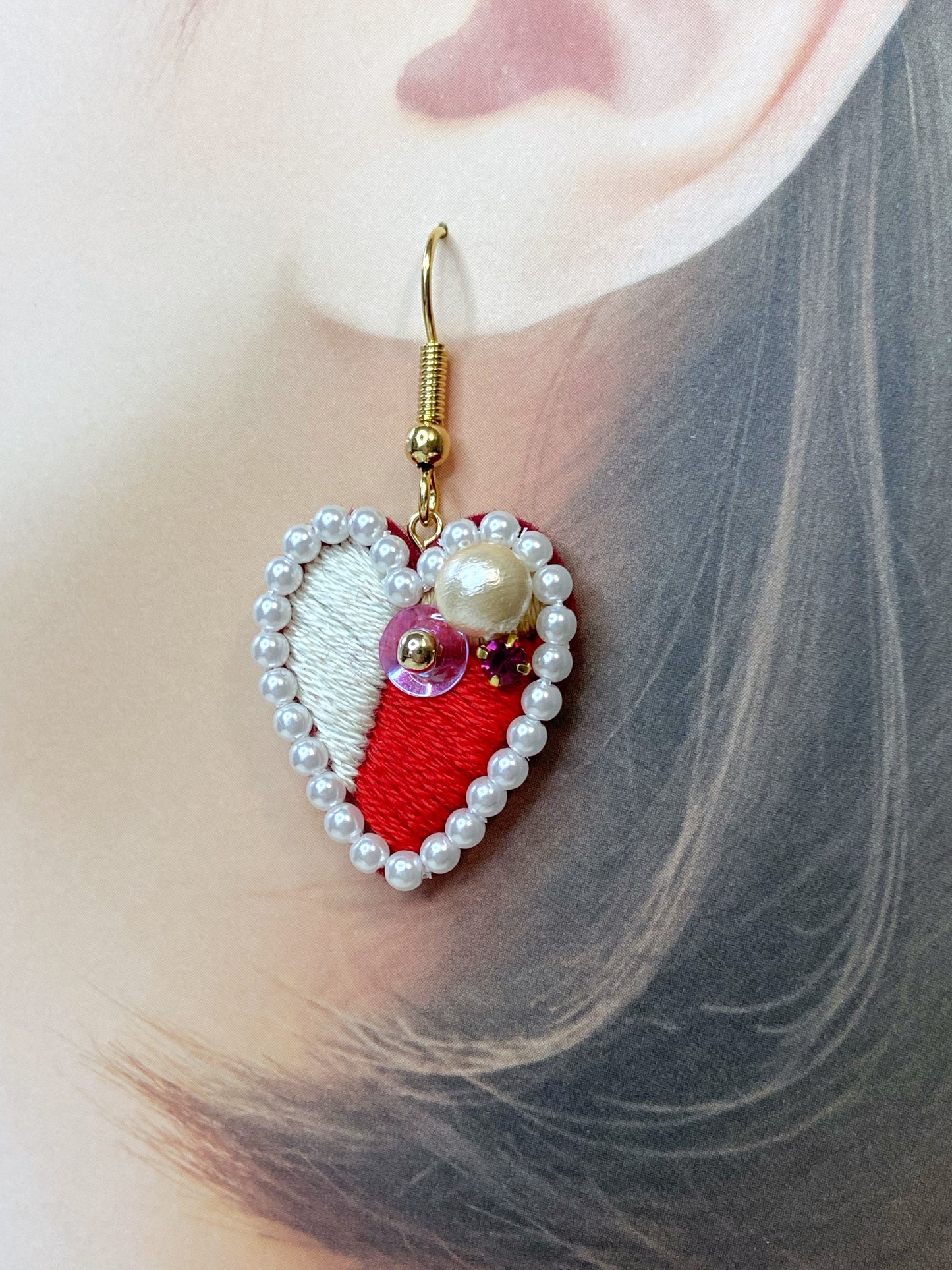 IE089_Thread & Bead Embroidered Earrings