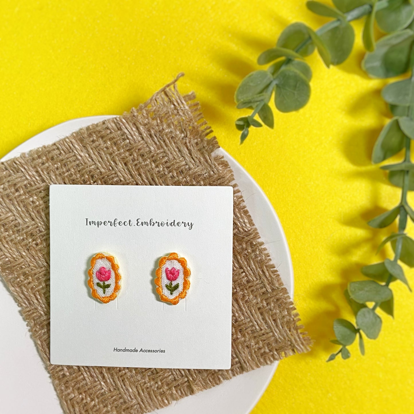 IE107_Thread Embroidered Earrings