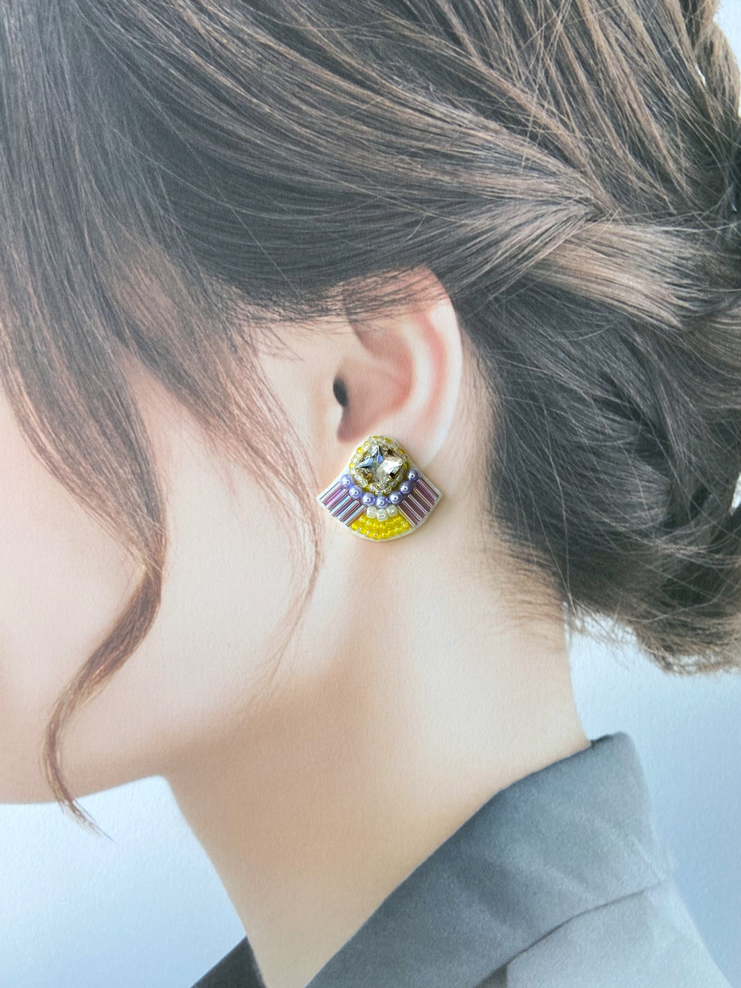 IE122_Bead Embroidered Earrings