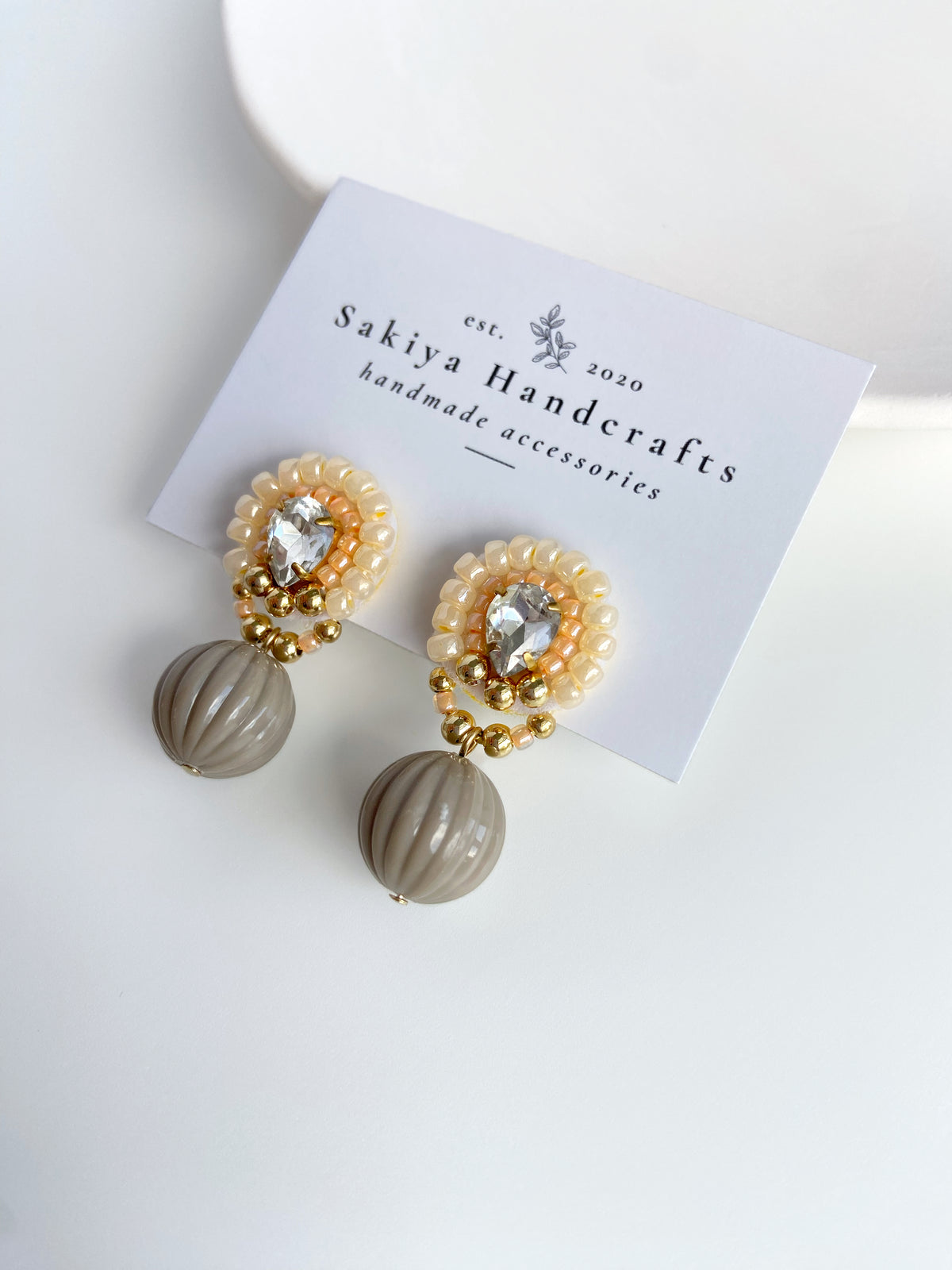 IE205_Bead Embroidered Earrings