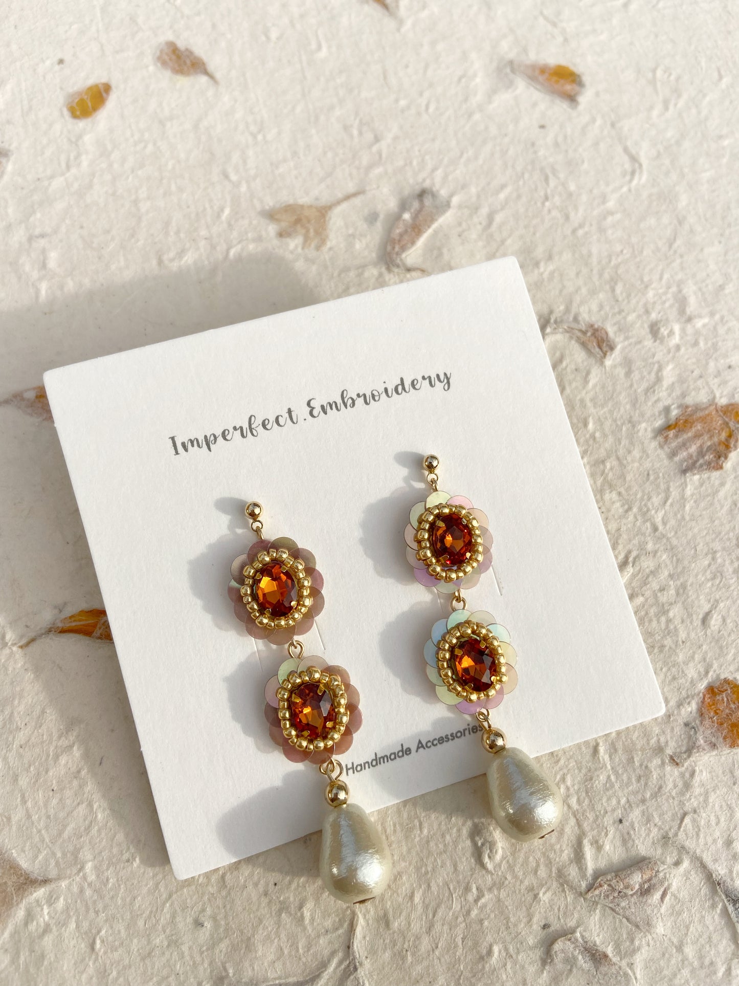 IE207_Bead Embroidered Earrings