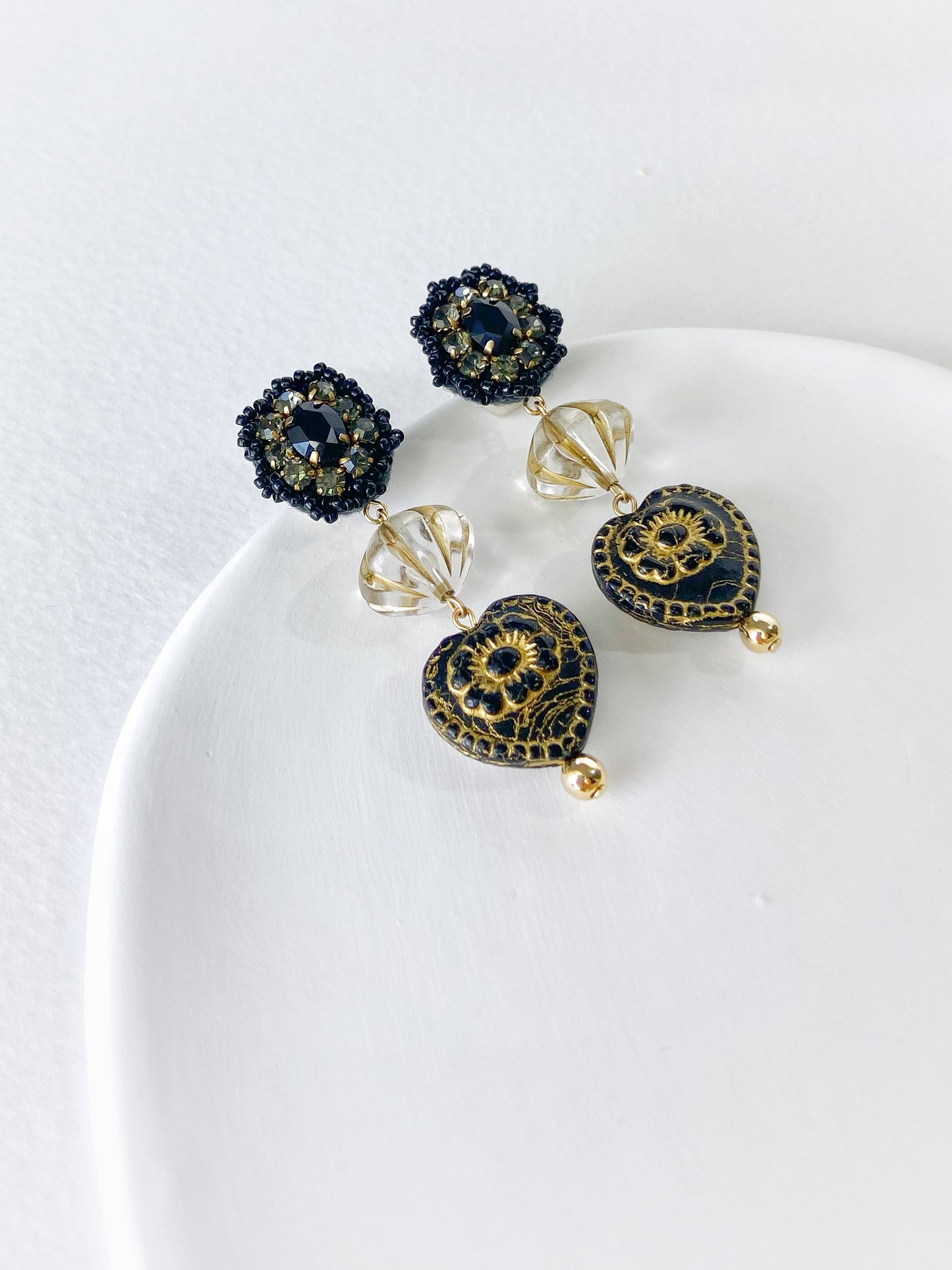 IE217_Bead Embroidered Earrings