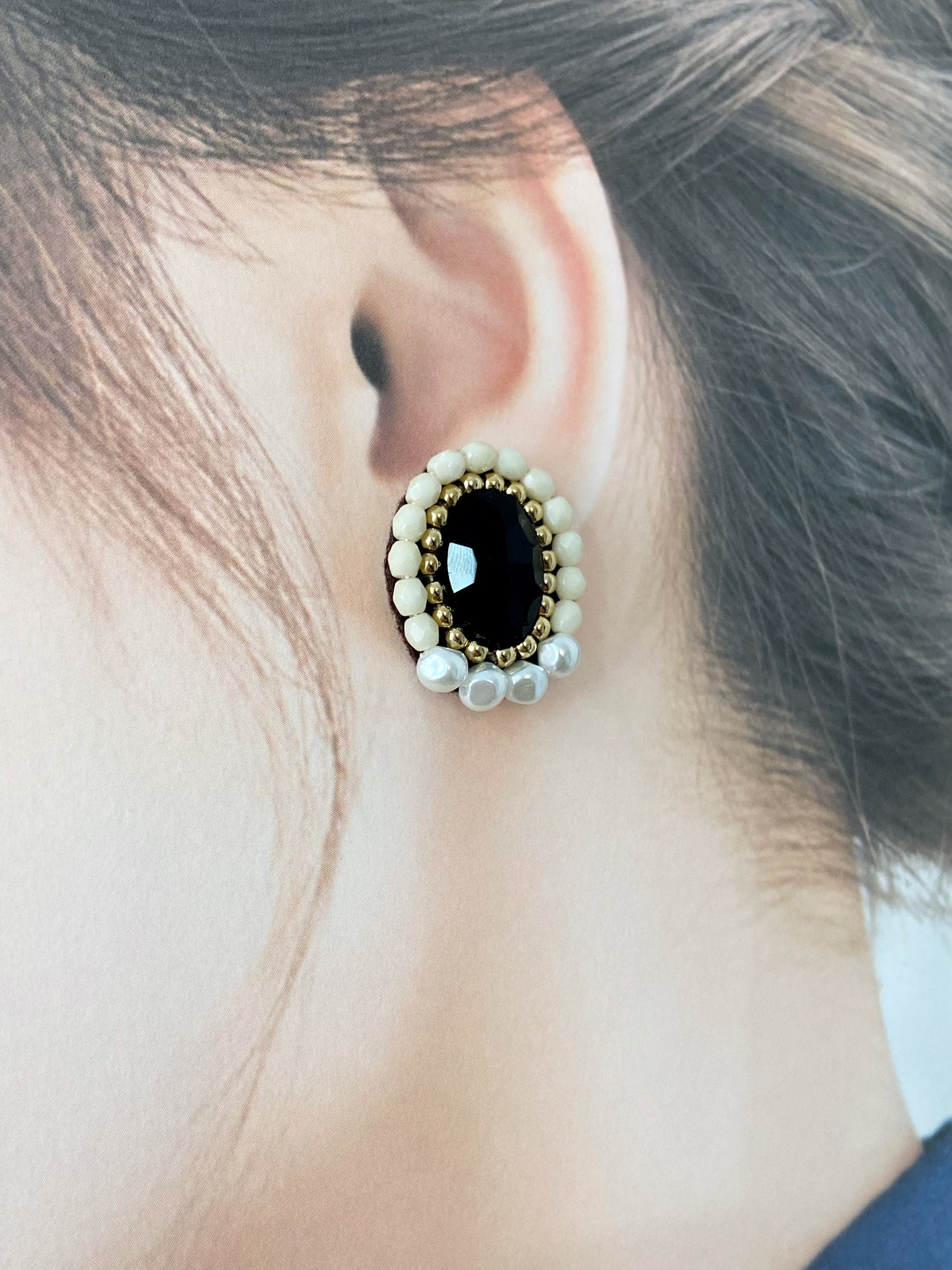 IE271_Bead Embroidered Earrings