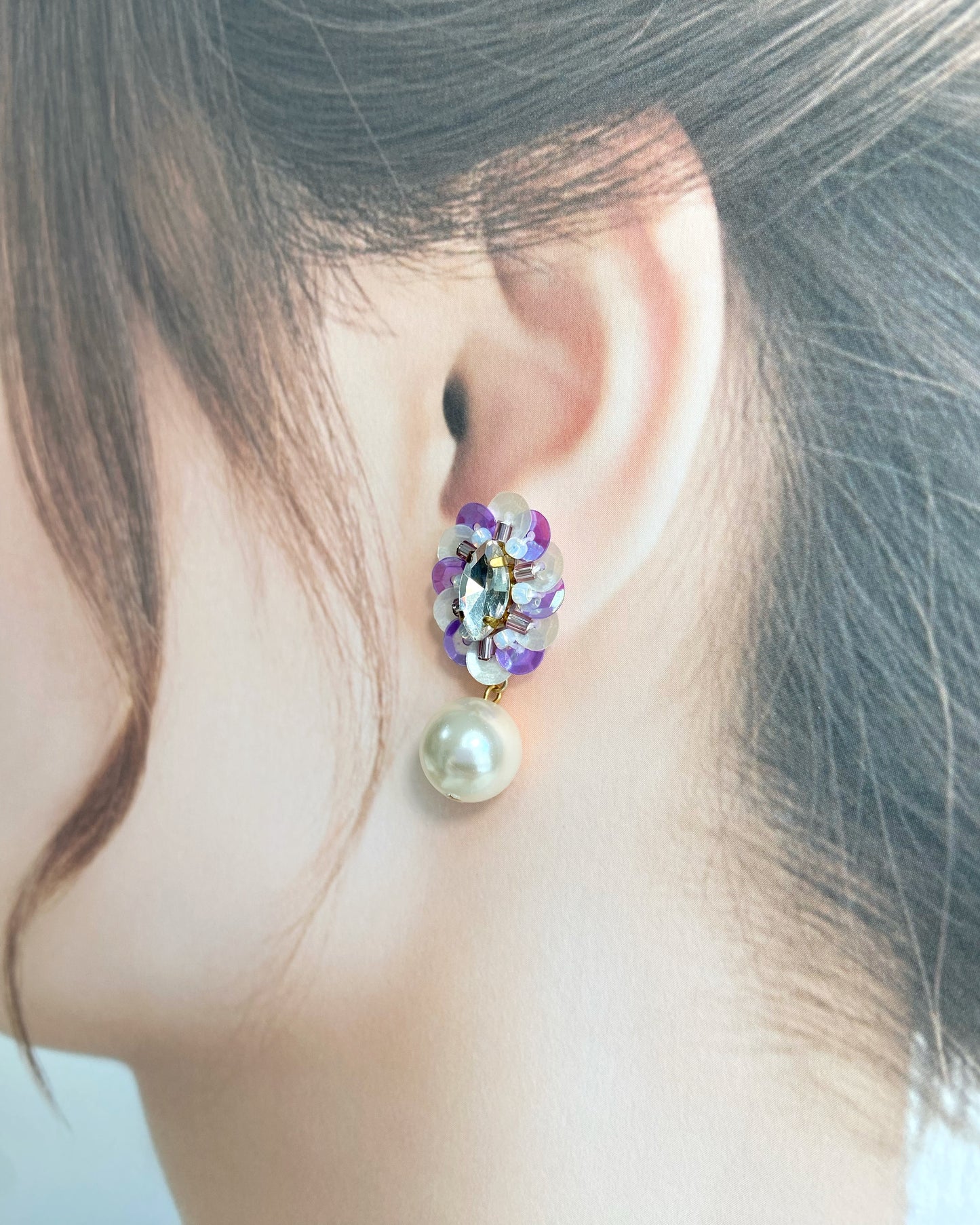 IE307_Bead Embroidered Earrings