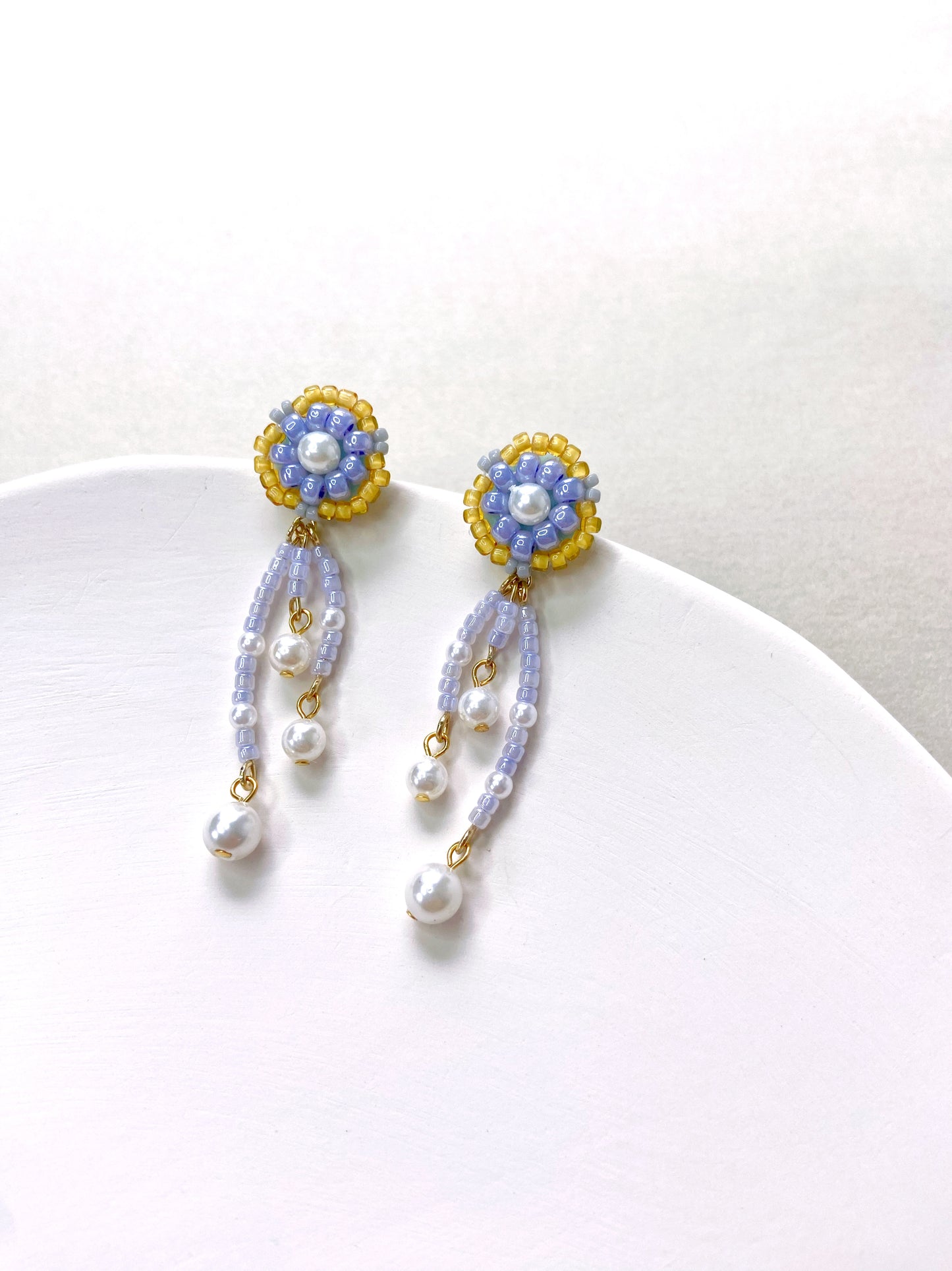 IE319_Bead Embroidered Earrings