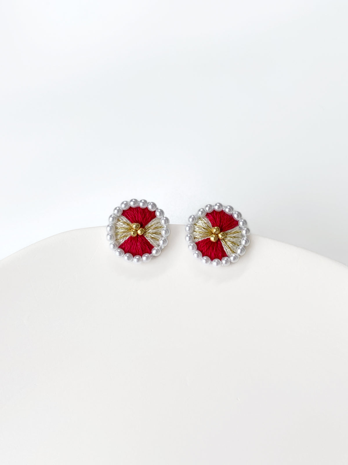 IE361_Thread & Bead Embroidered Earrings