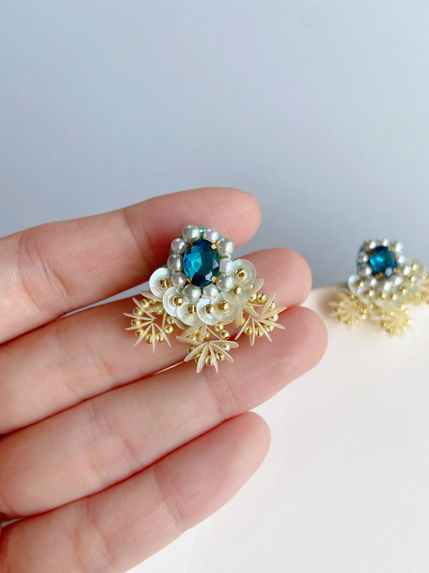 IE169_Bead Embroidered Earrings