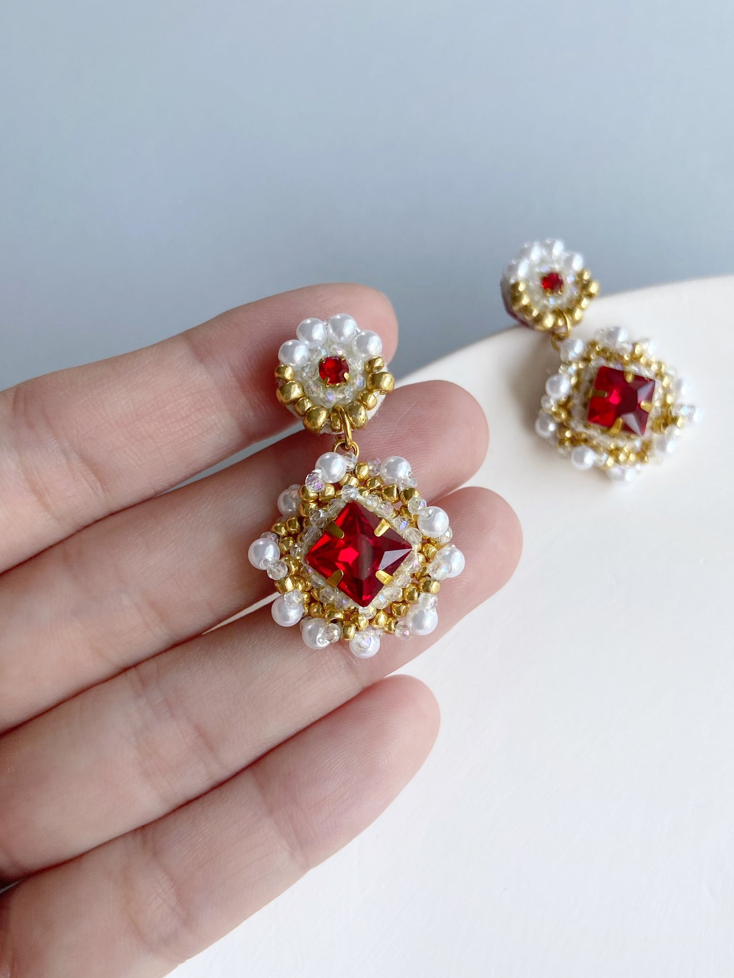 IE173_Bead Embroidered Earrings