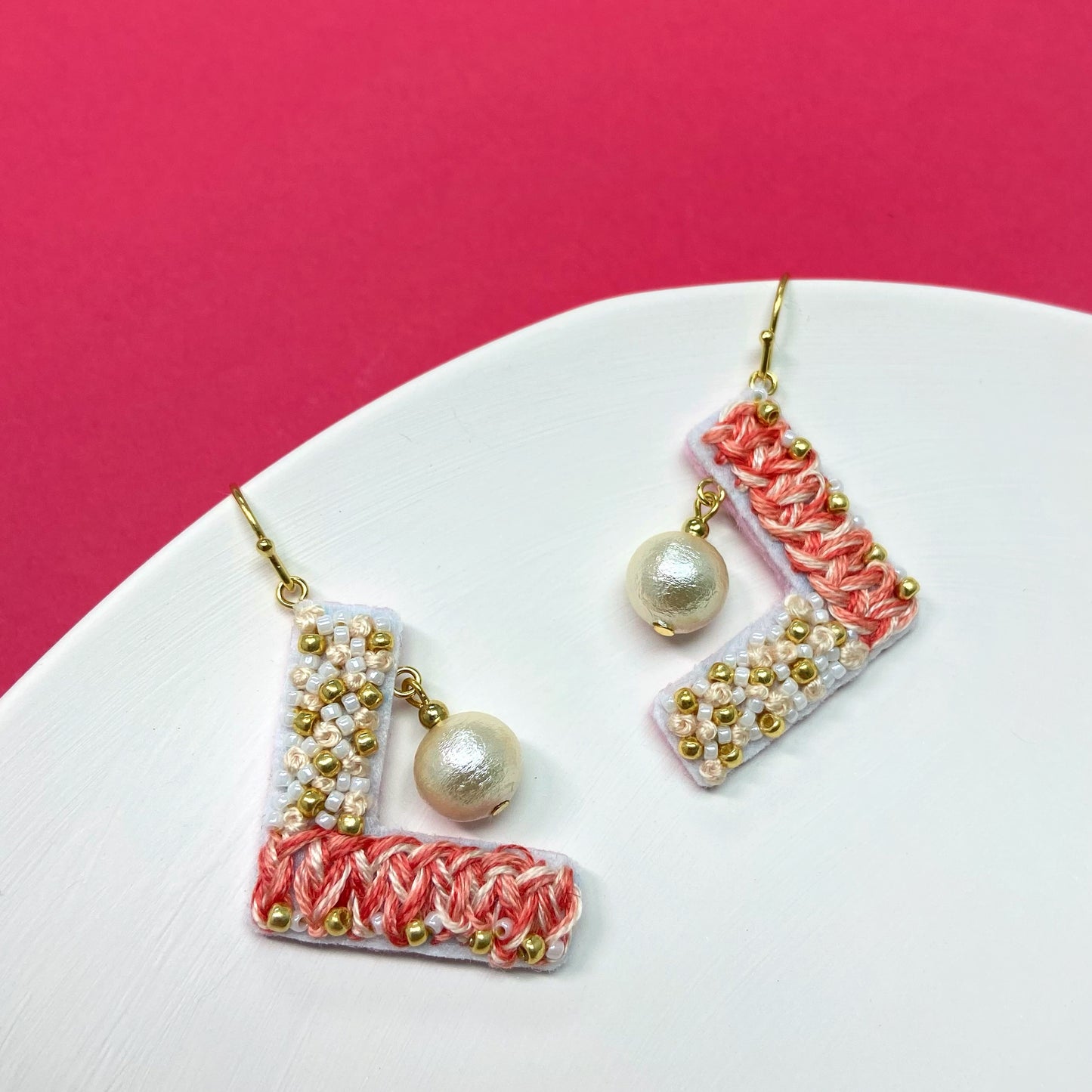 IE176_Thread & Bead Embroidered Earrings