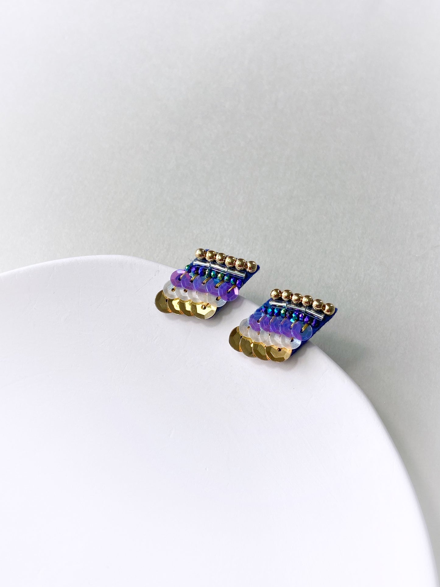 IE178_Bead Embroidered Earrings