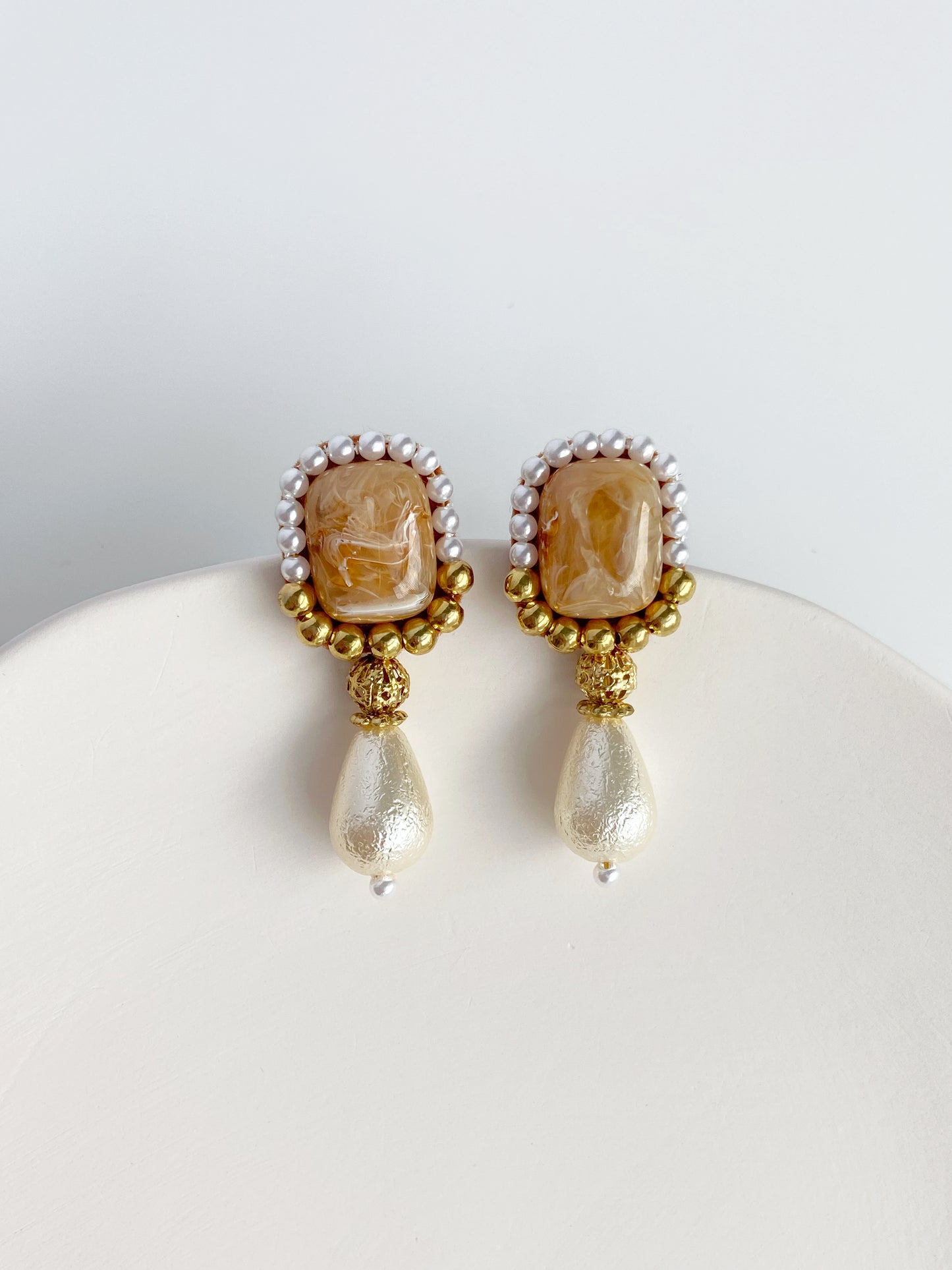 IE184_Bead Embroidered Earrings