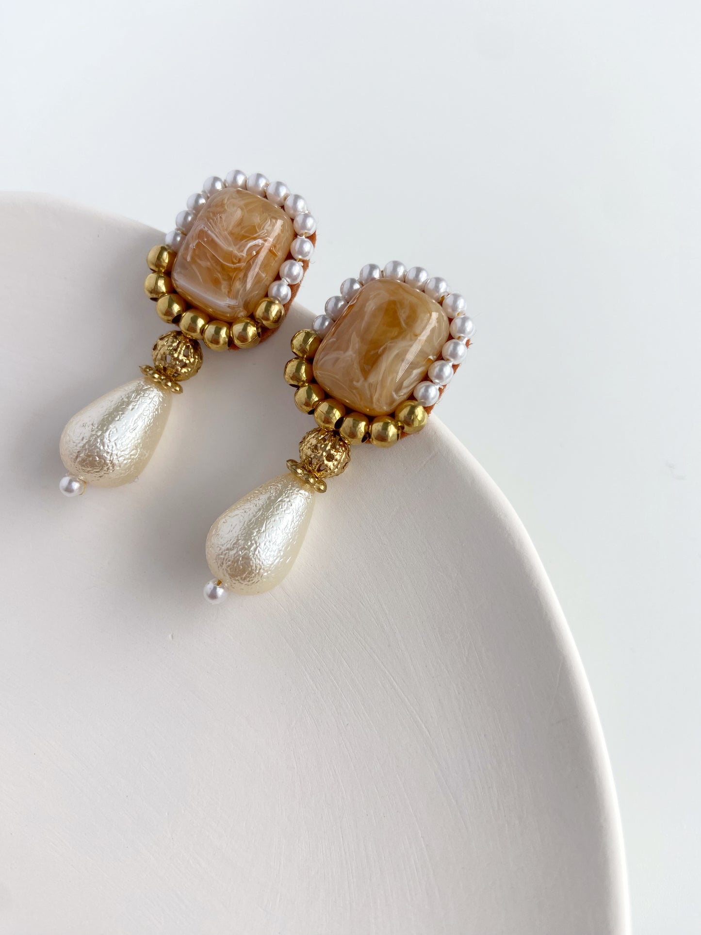IE184_Bead Embroidered Earrings