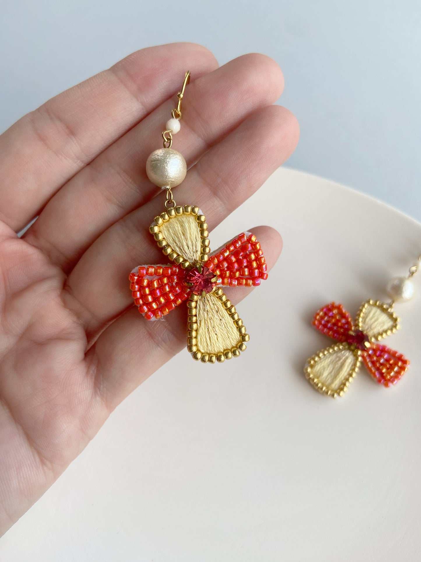 IE196_Thread & Bead Embroidered Earrings