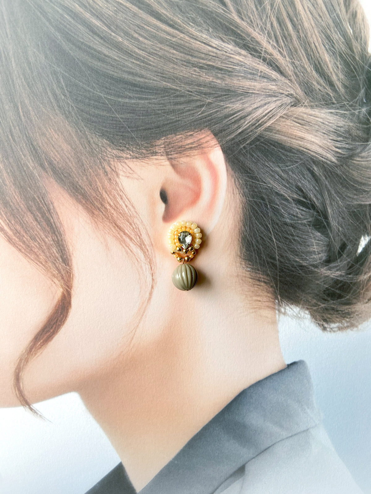 IE205_Bead Embroidered Earrings