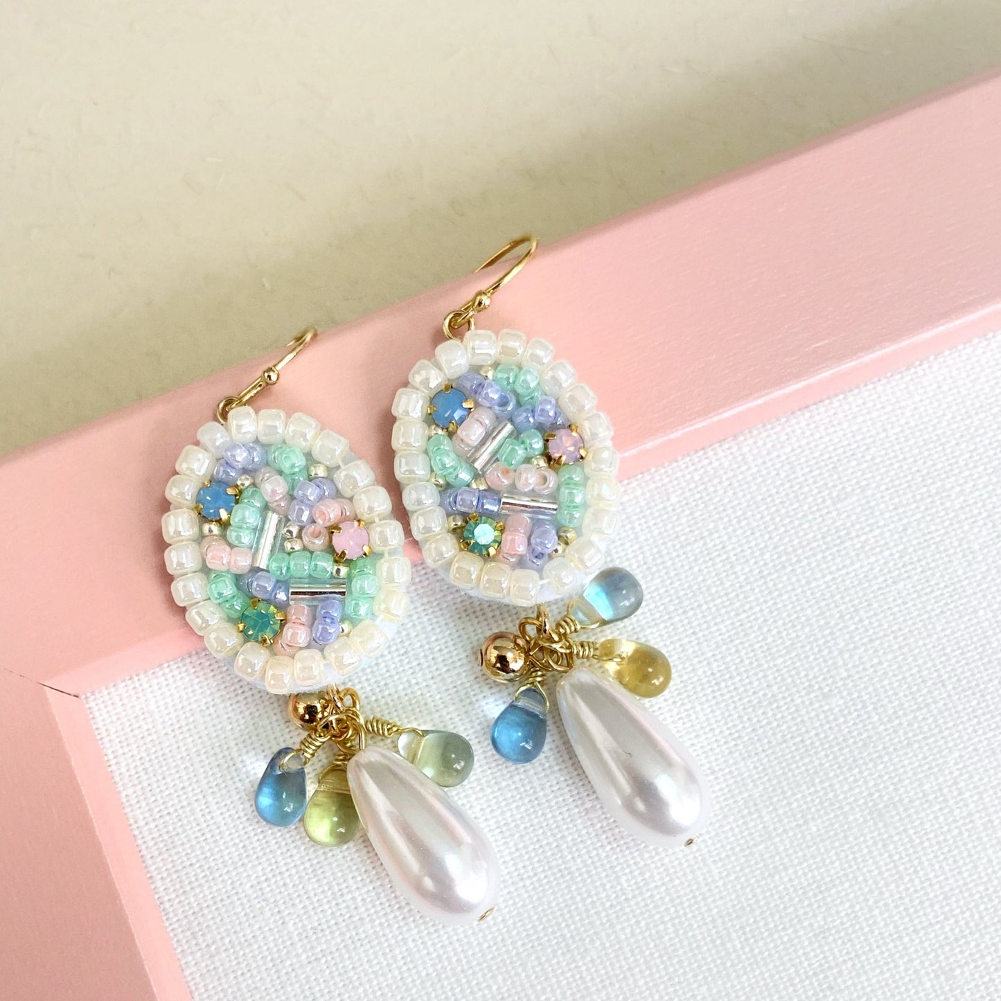 IE206_Bead Embroidered Earrings