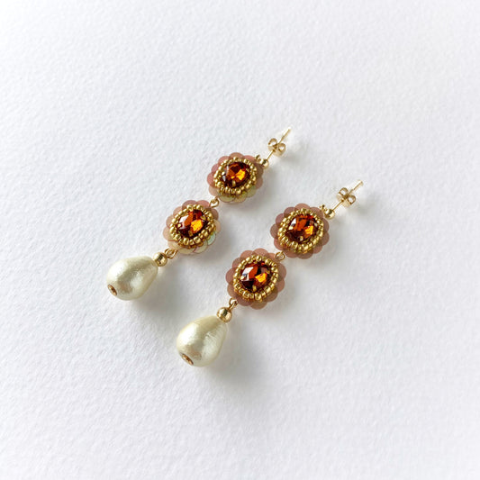 Gold earrings with amber beads and cotton pearl drops