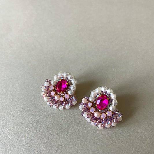 IE212_Bead Embroidered Earrings