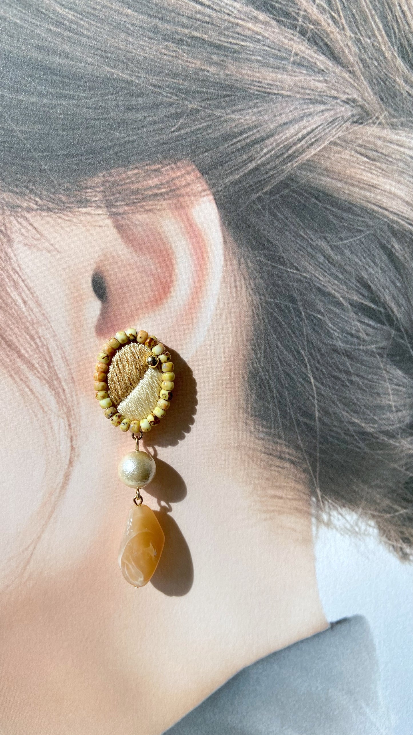 IE224_Thread & Bead Embroidered Earrings