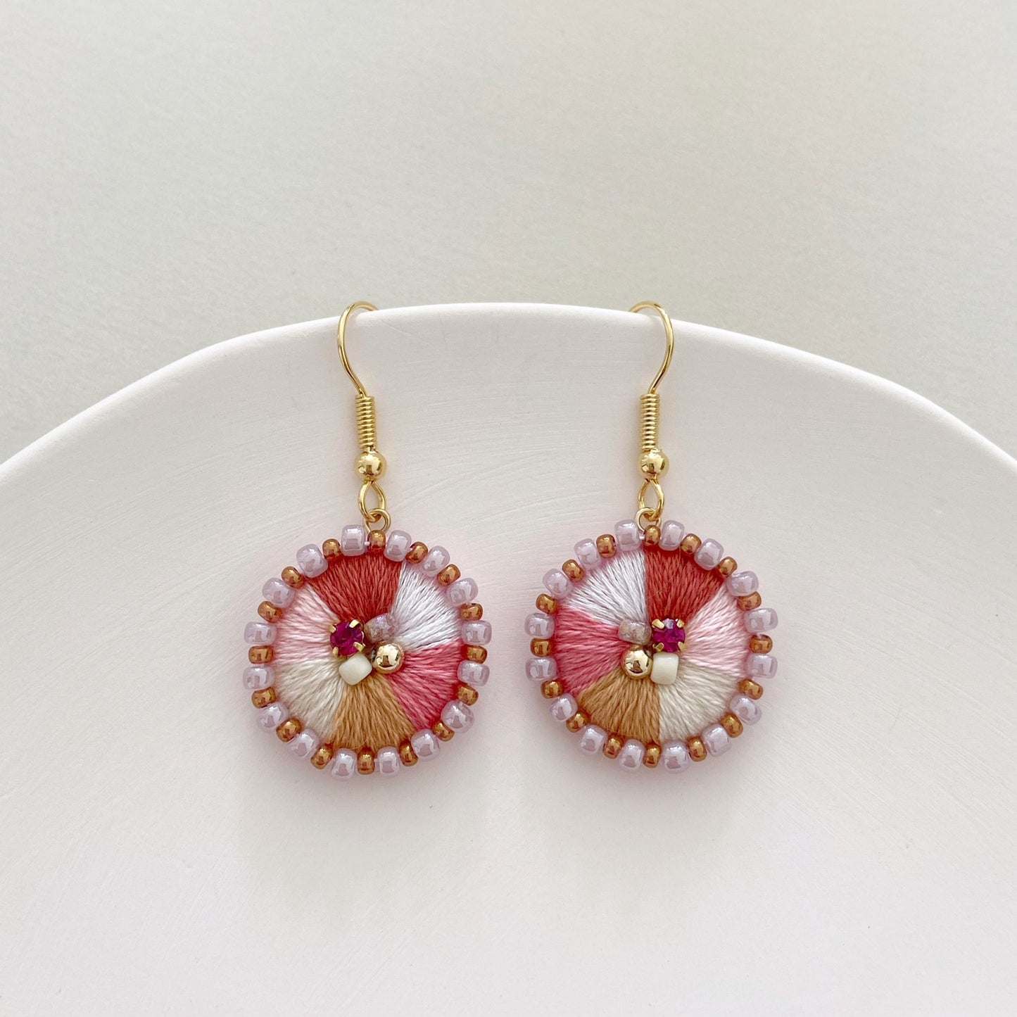 IE228_Thread & Bead Embroidered Earrings