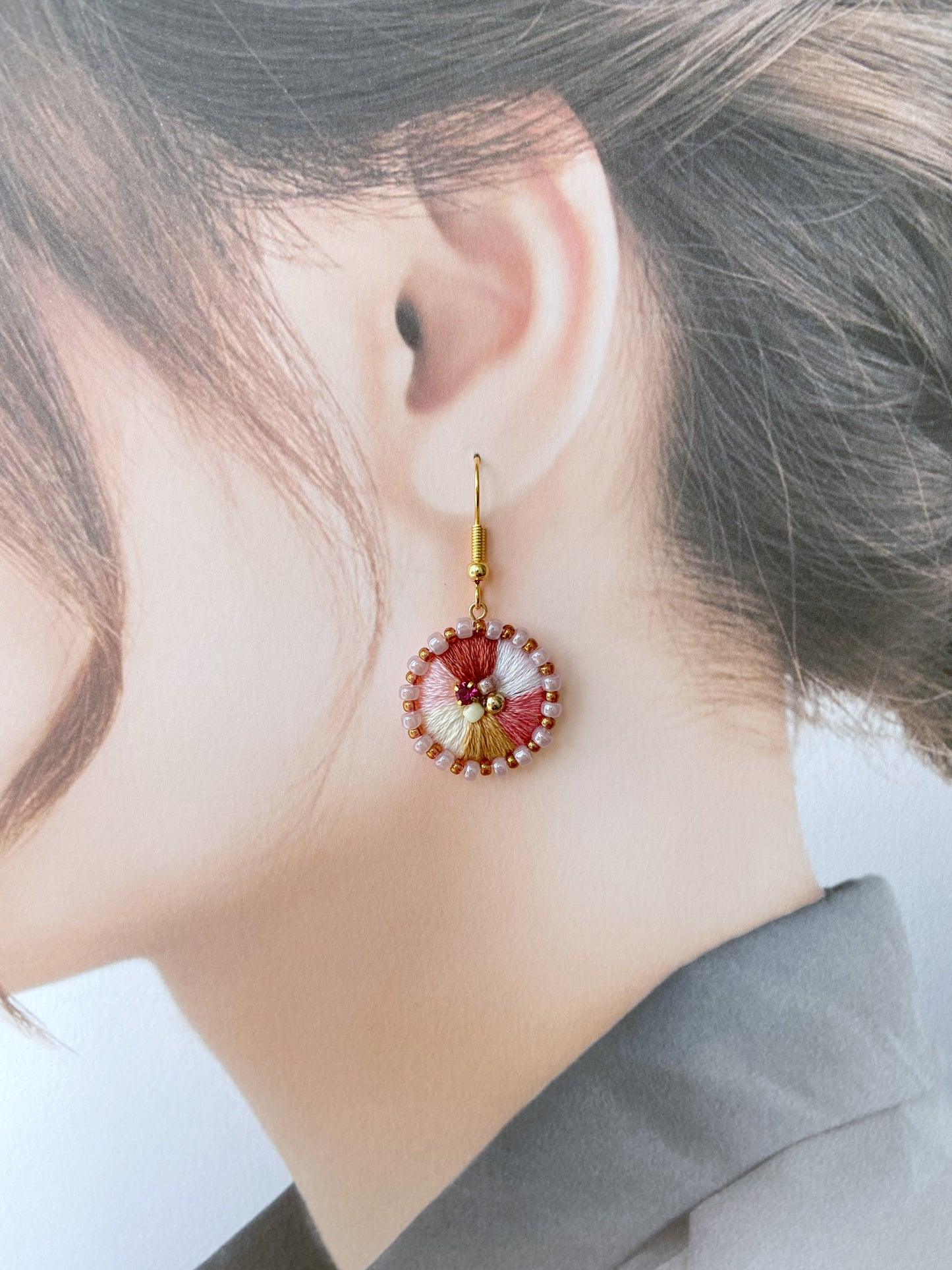 IE228_Thread & Bead Embroidered Earrings