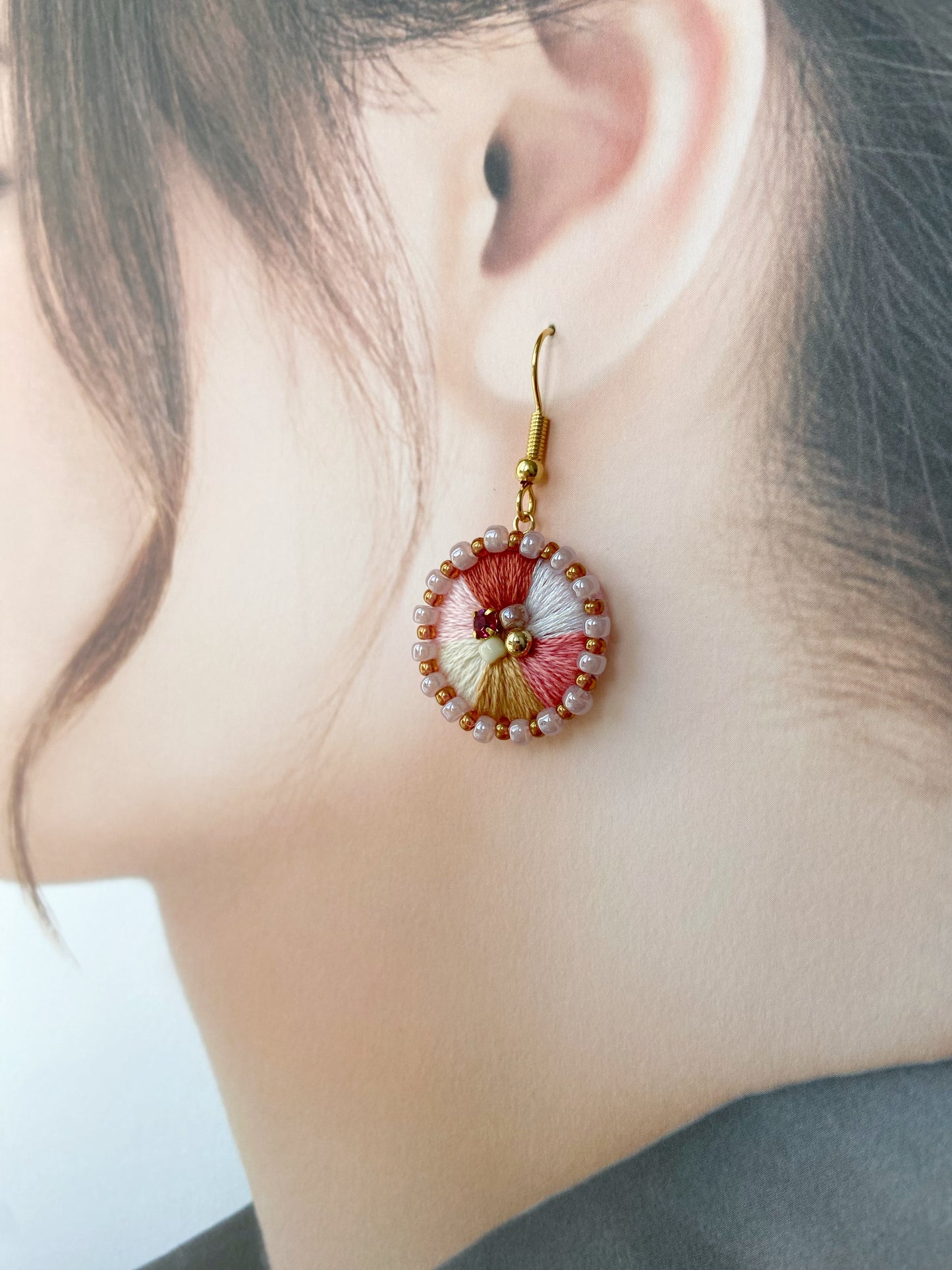 IE228_Thread & Bead Embroidered Earrings