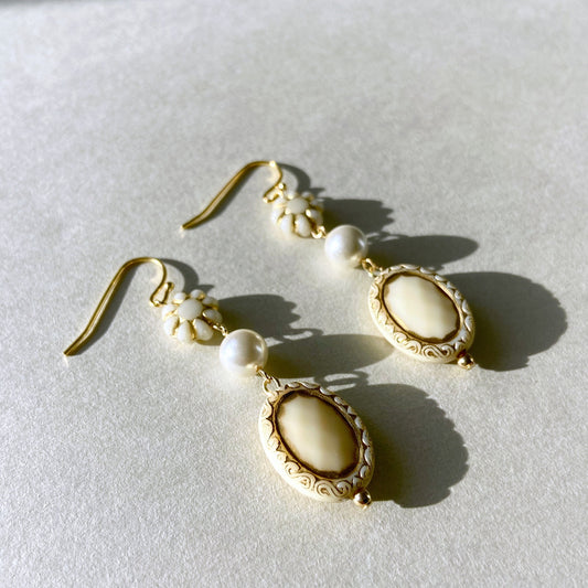 IE235_Bead Earrings