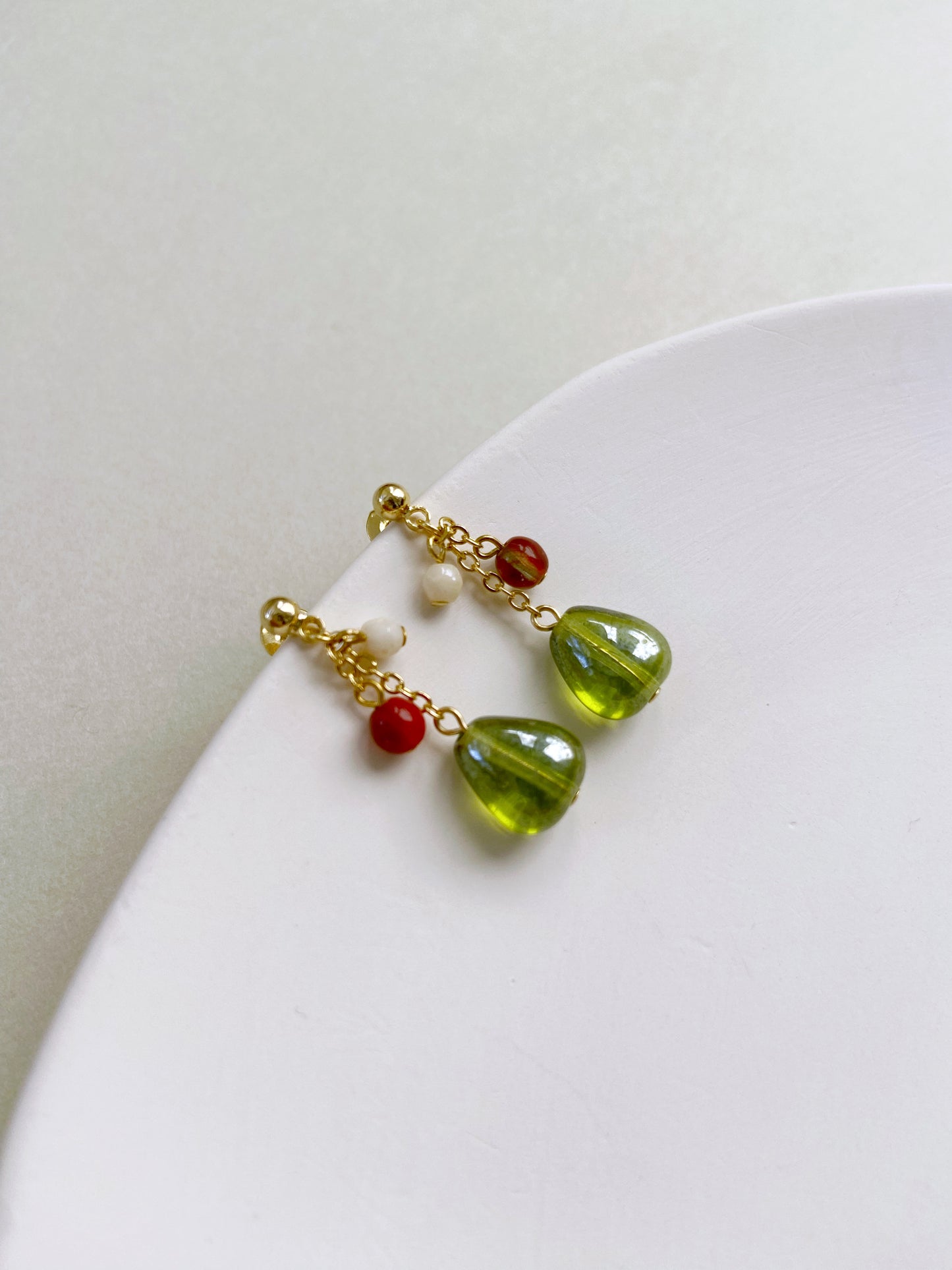 IE252_Bead Earrings