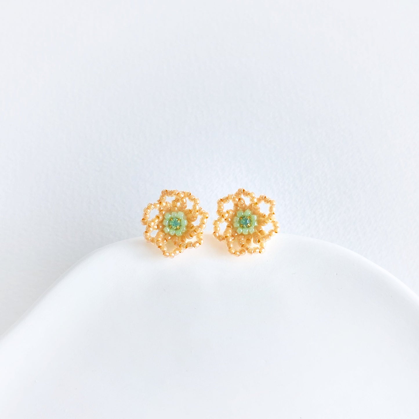 IE296_Bead Embroidered Earrings