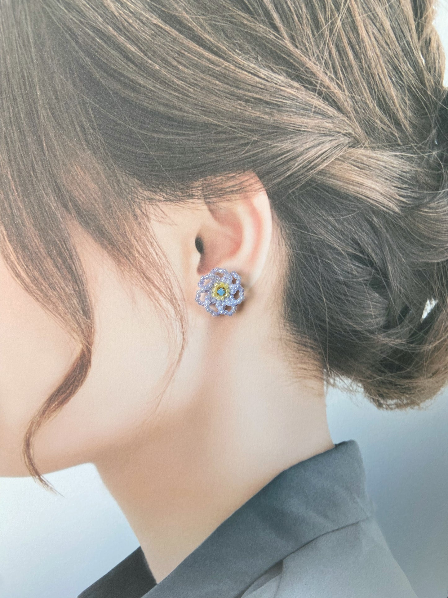 IE297_Bead Embroidered Earrings