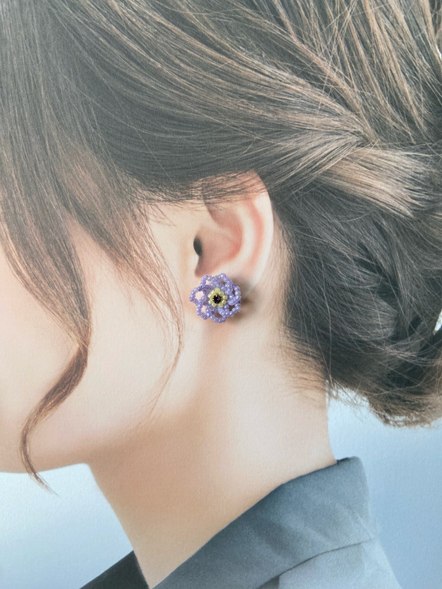 IE299_Bead Embroidered Earrings