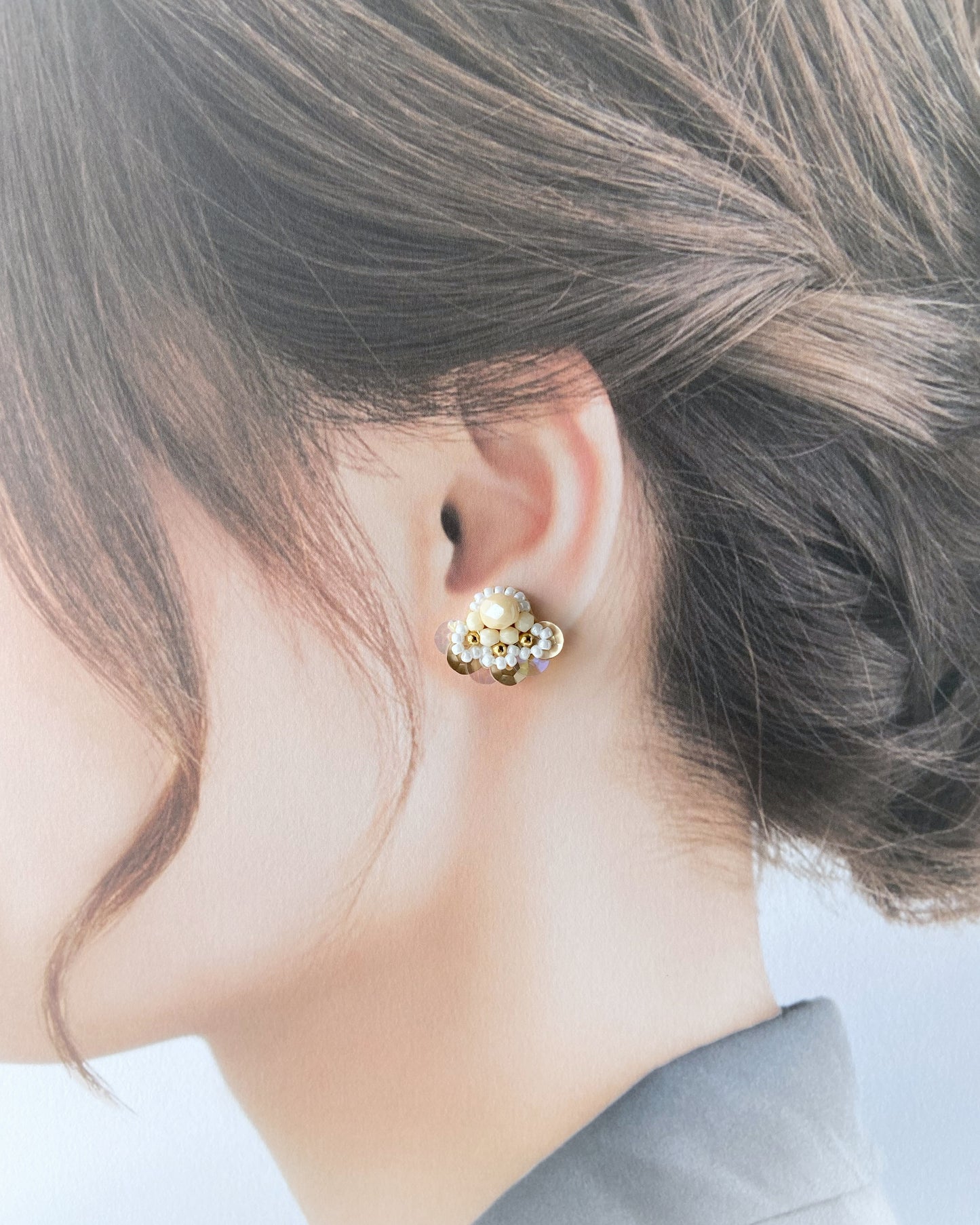 IE304_Bead Embroidered Earrings