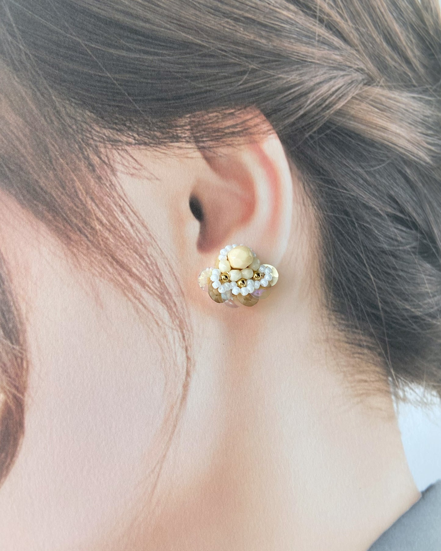 IE304_Bead Embroidered Earrings