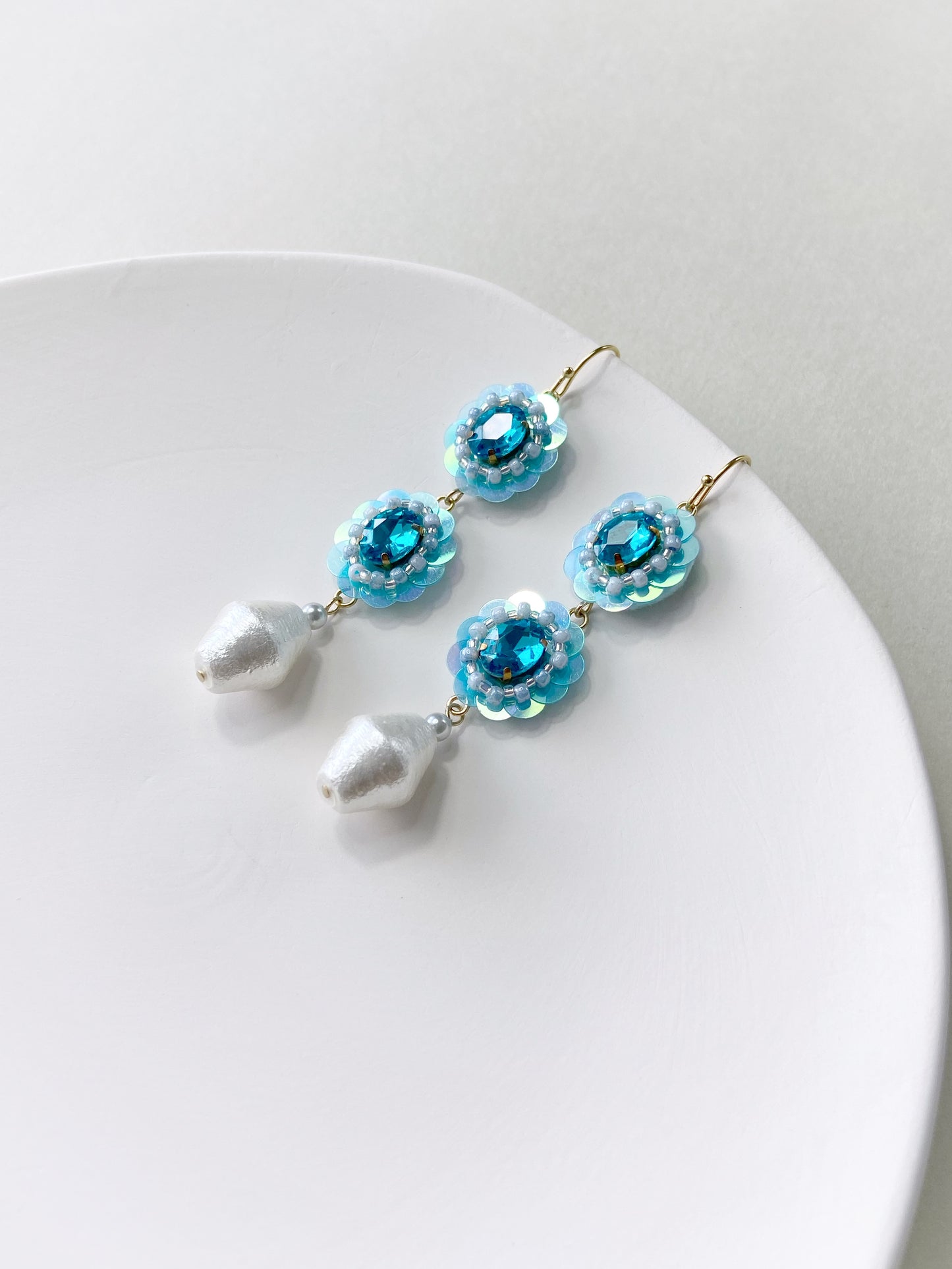 IE306_Bead Embroidered Earrings