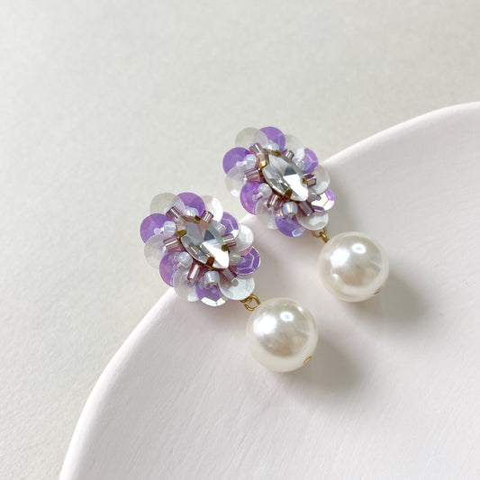 IE307_Bead Embroidered Earrings