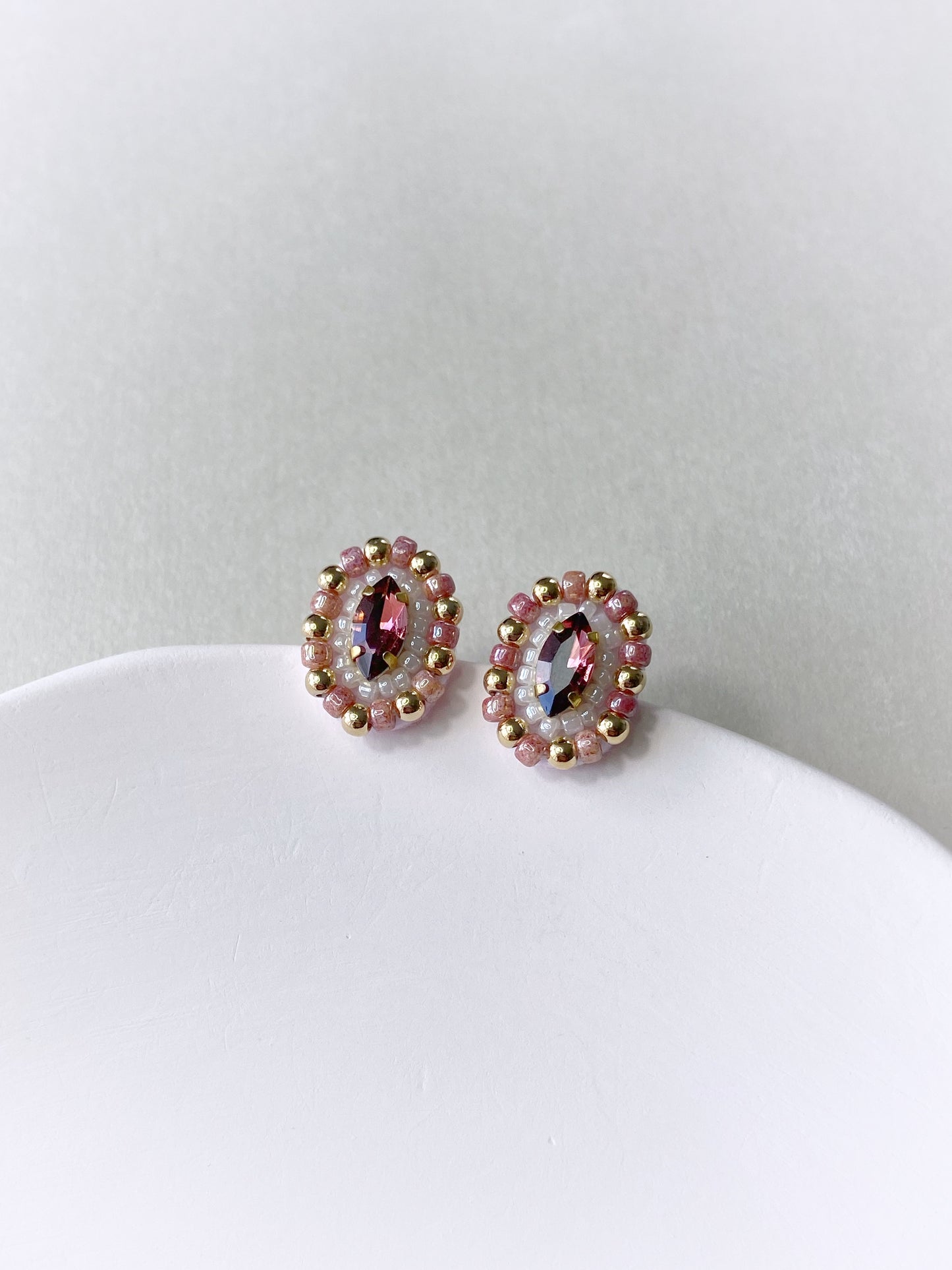 IE308_Bead Embroidered Earrings