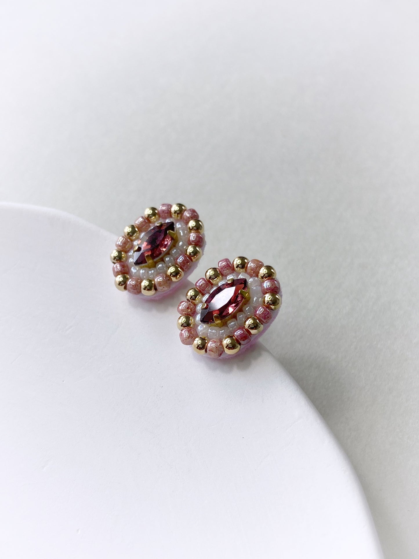 IE308_Bead Embroidered Earrings