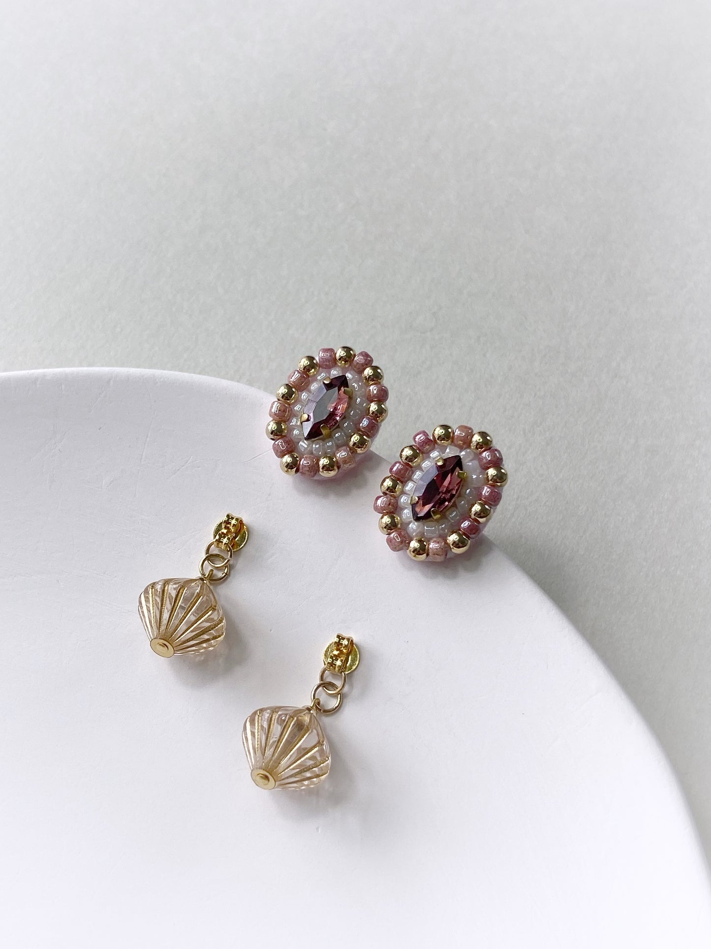 IE308_Bead Embroidered Earrings