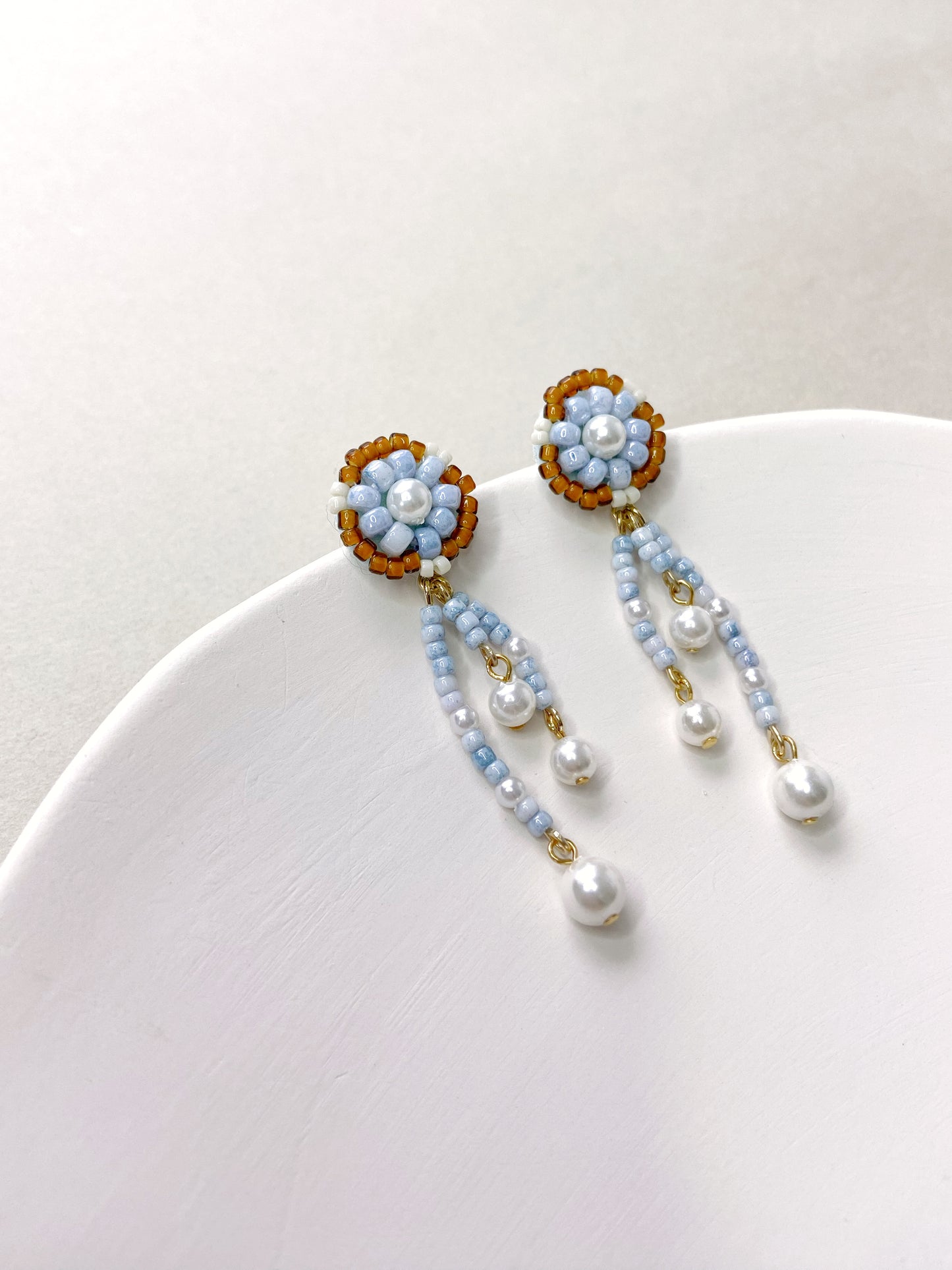 IE316_Bead Embroidered Earrings