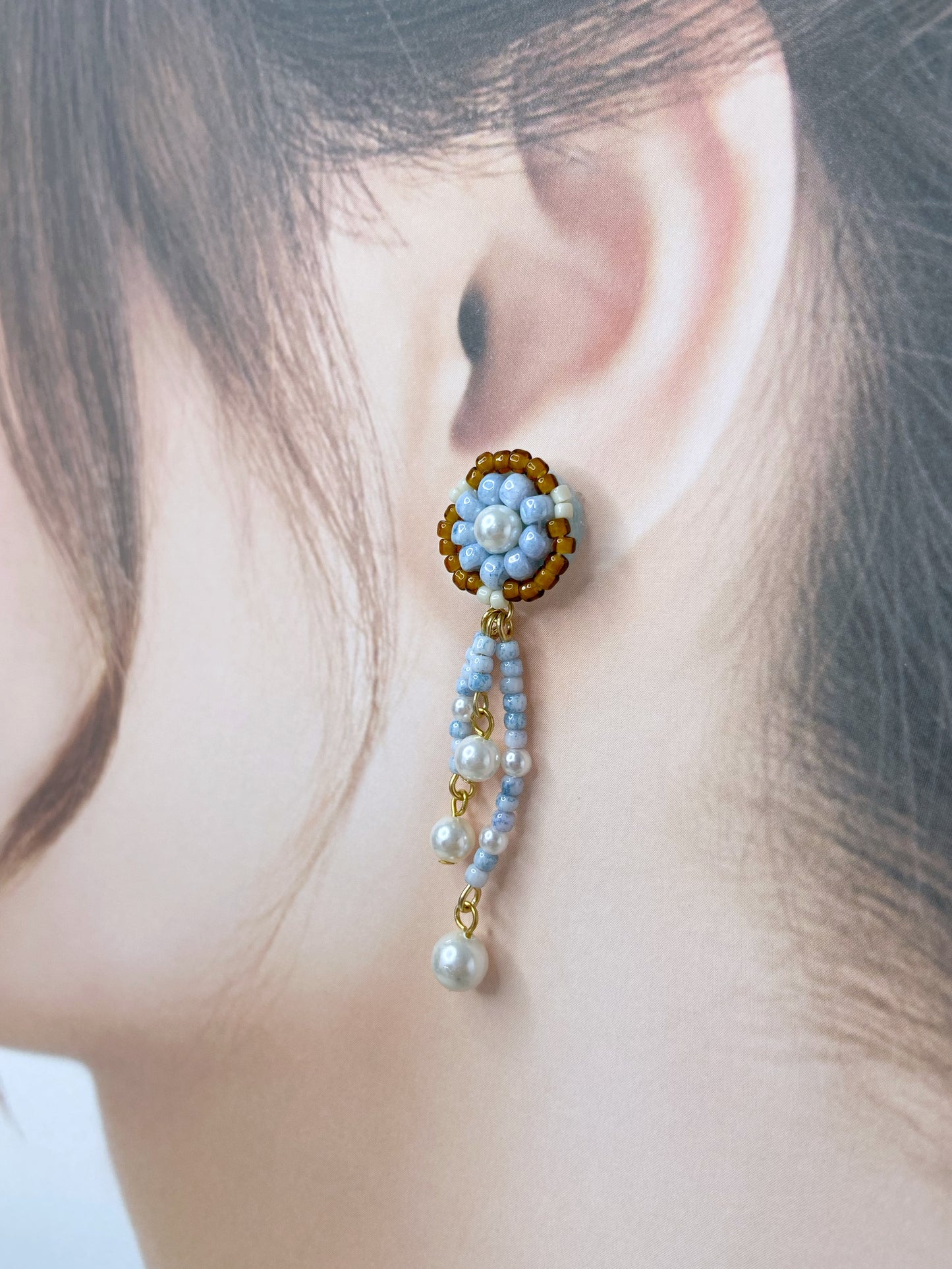 IE316_Bead Embroidered Earrings