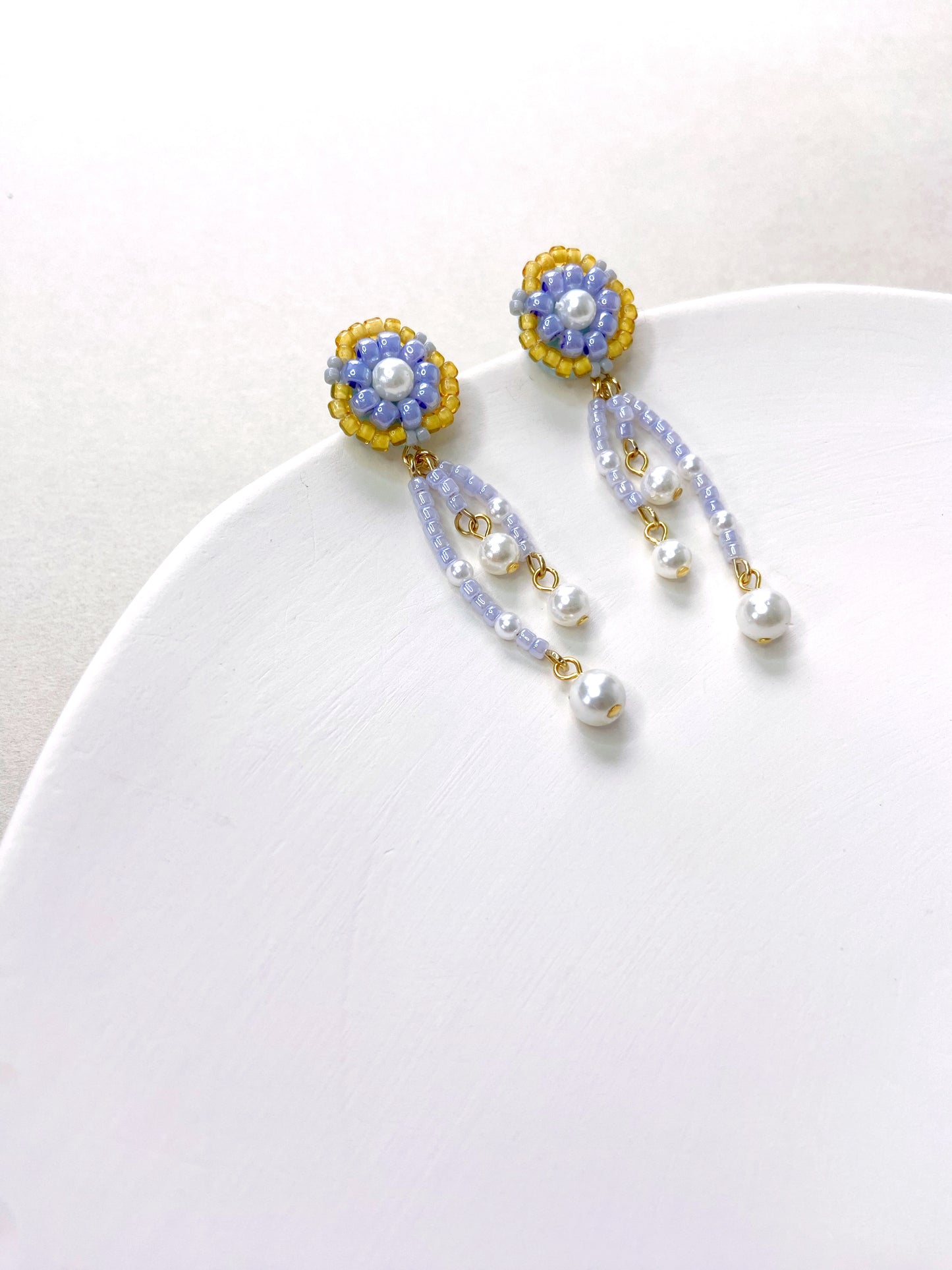 IE318_Bead Embroidered Earrings