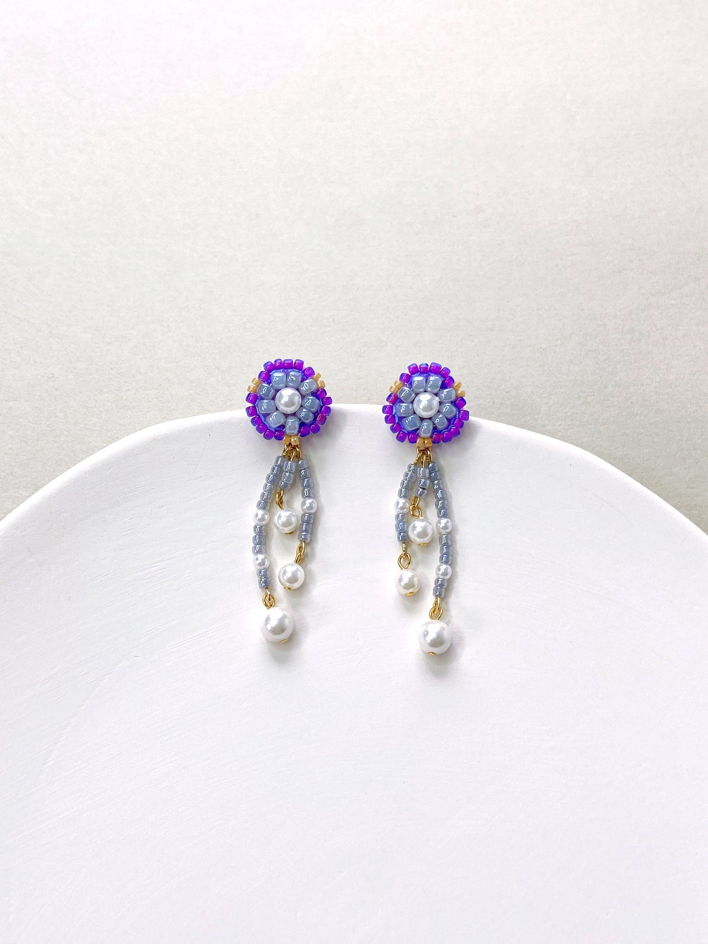 IE319_Bead Embroidered Earrings
