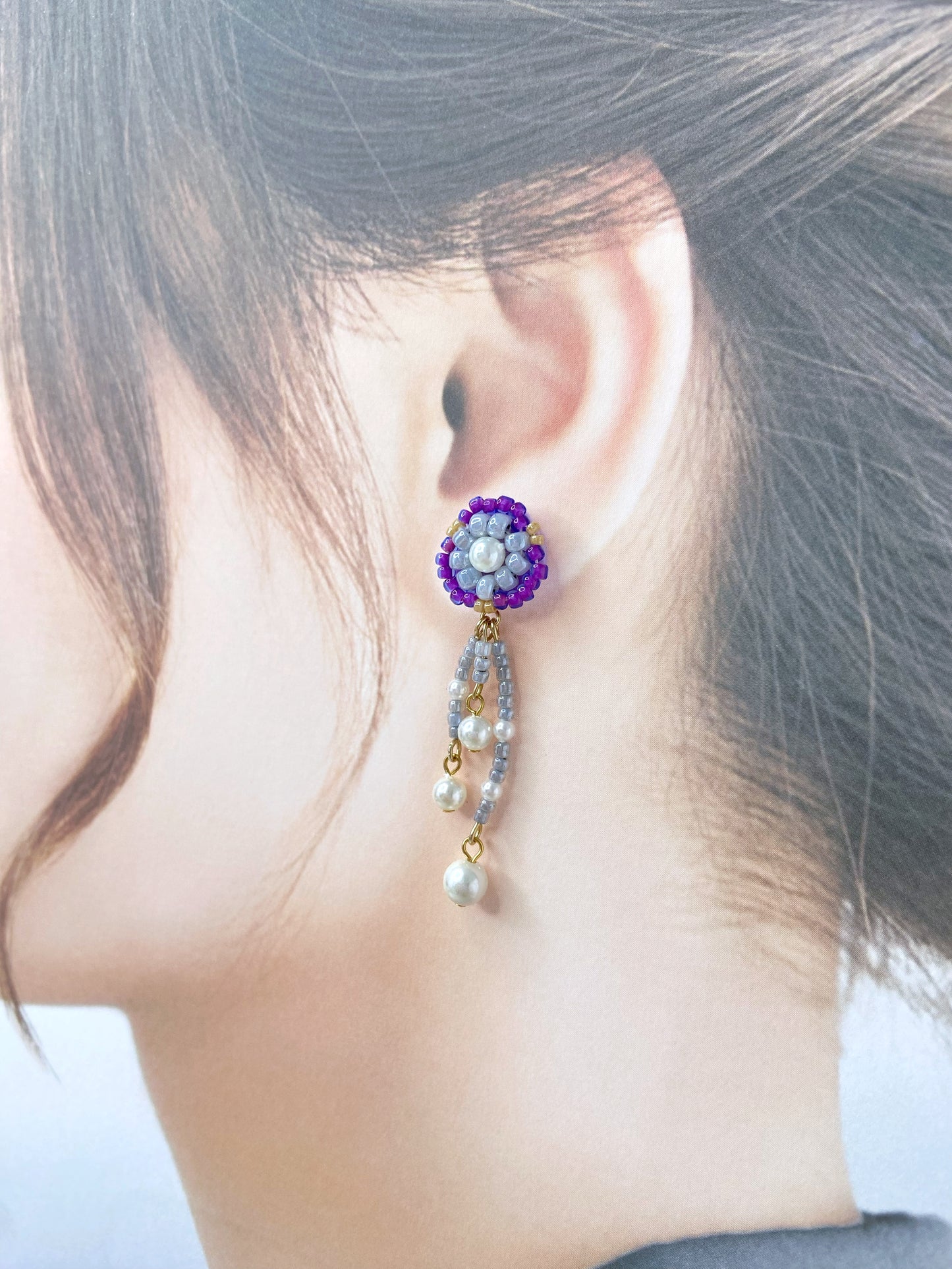 IE319_Bead Embroidered Earrings