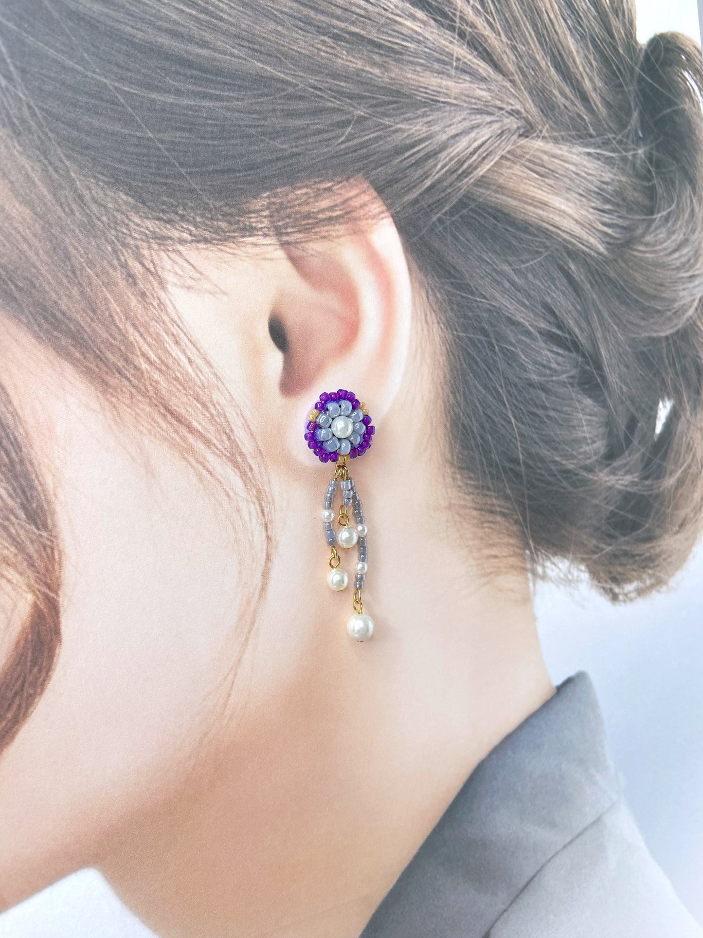 IE319_Bead Embroidered Earrings
