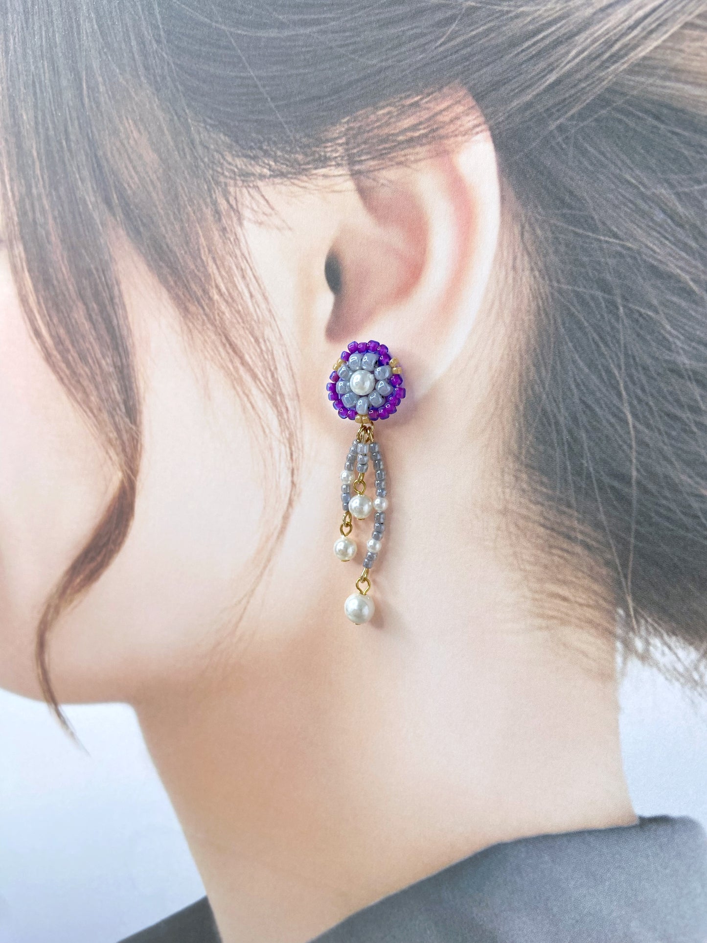 IE319_Bead Embroidered Earrings