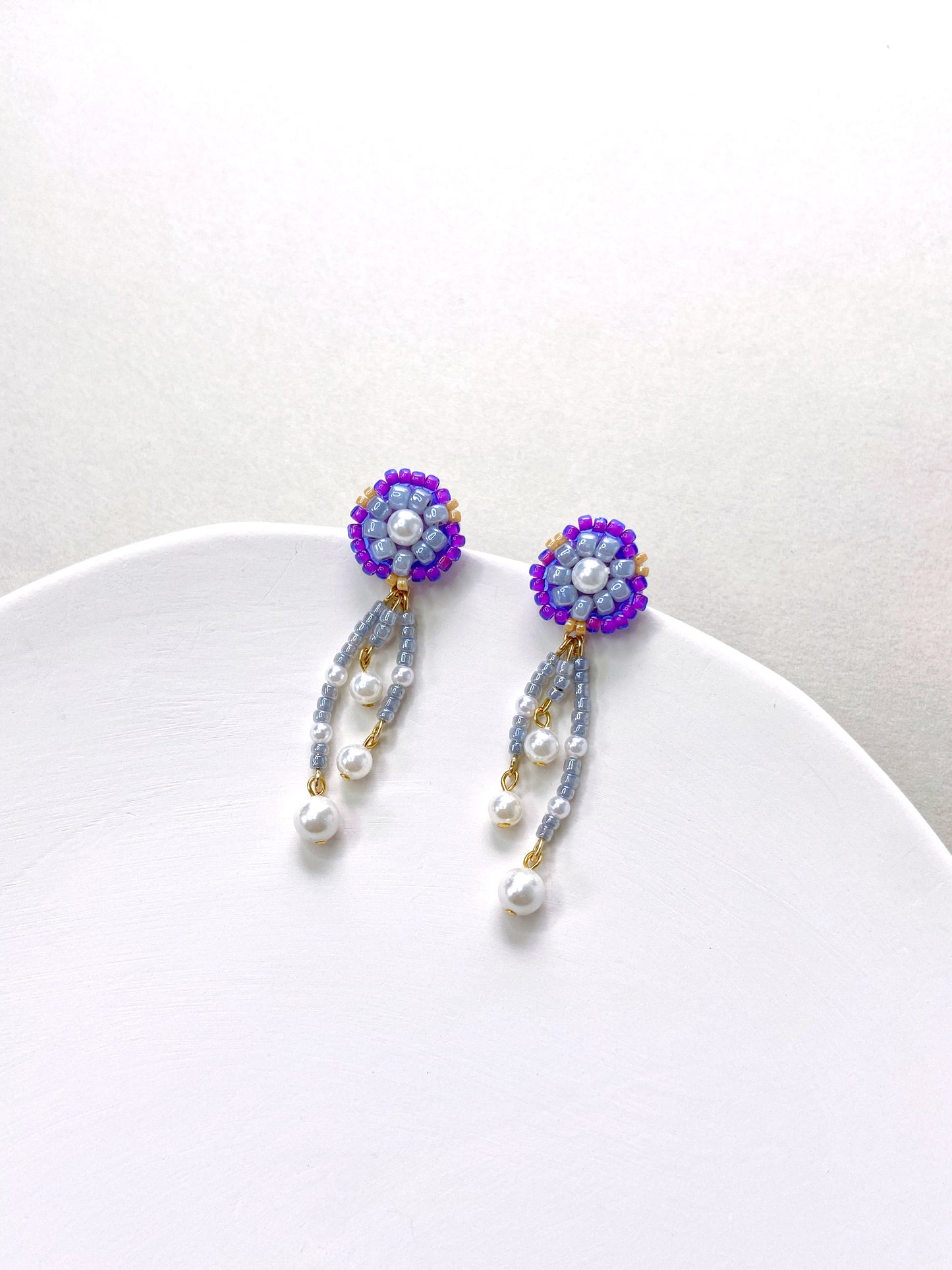 IE319_Bead Embroidered Earrings