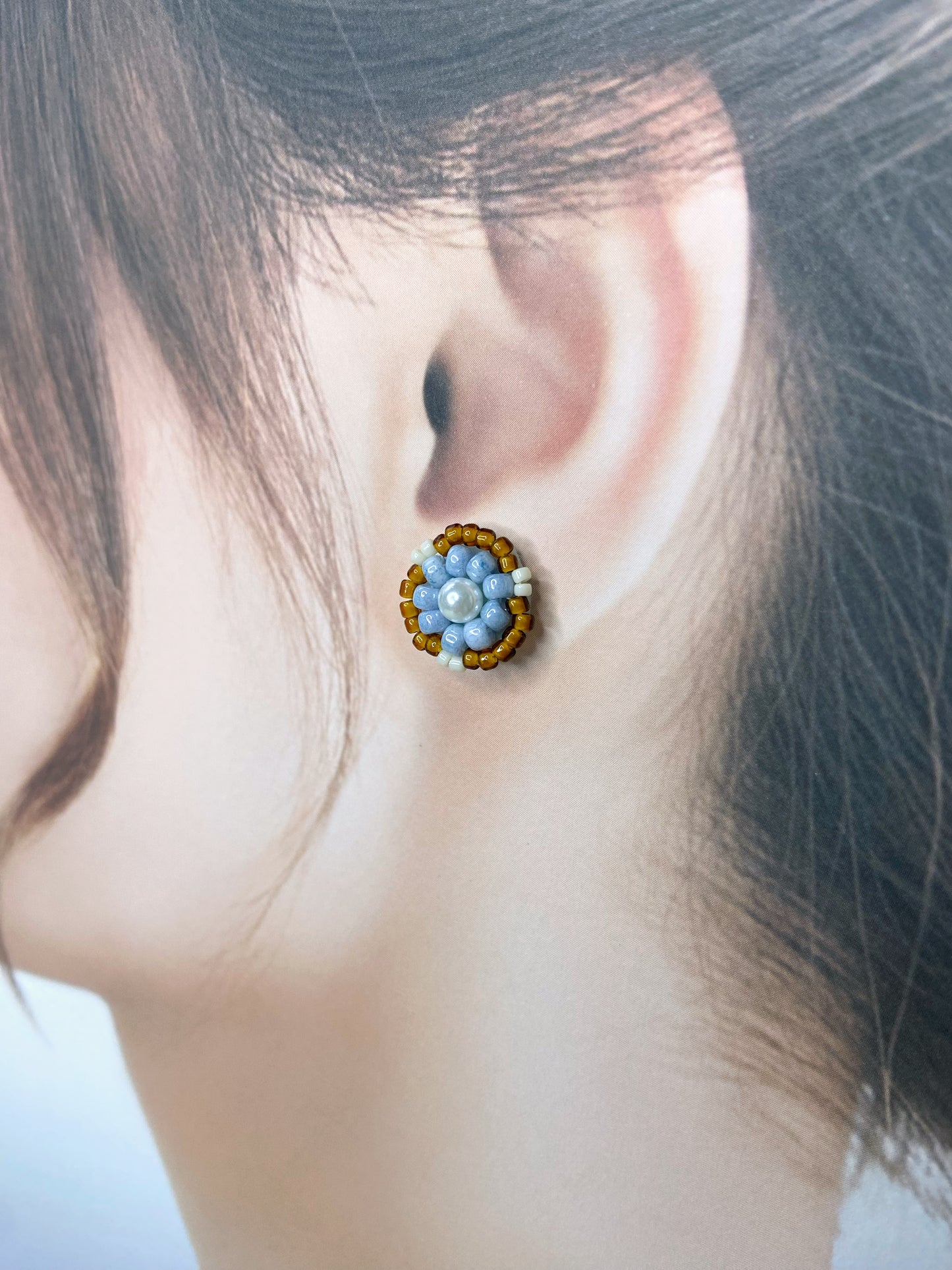 IE321_Bead Embroidered Earrings