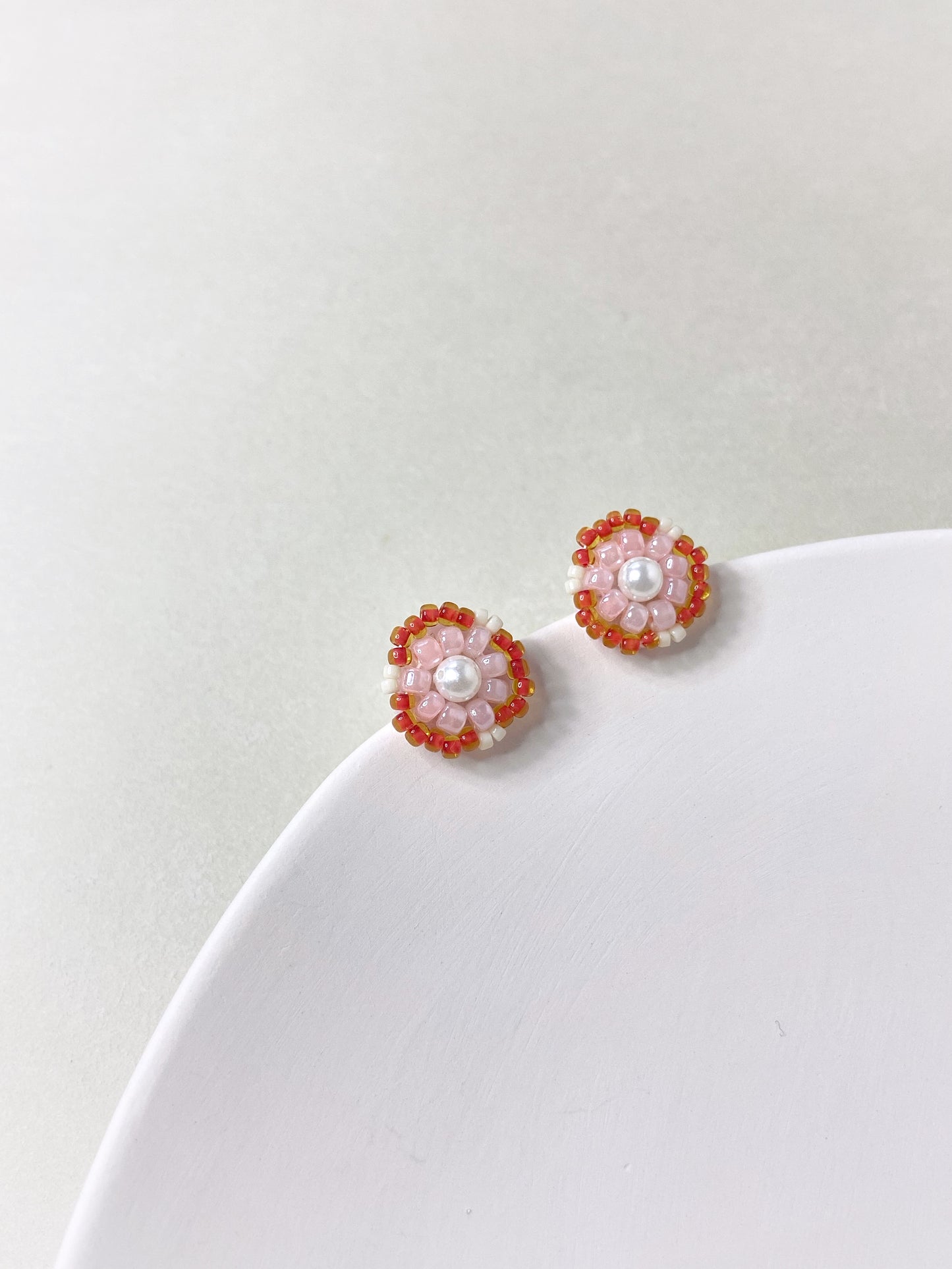 IE322_Bead Embroidered Earrings
