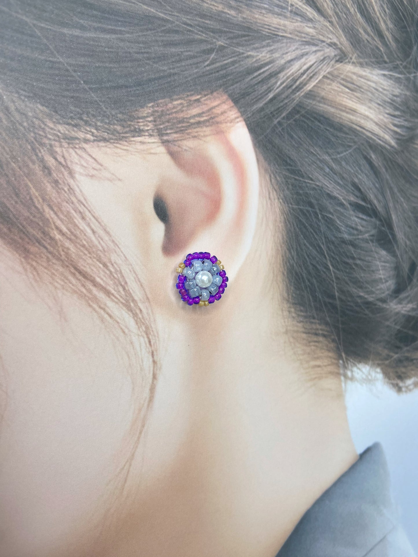 IE324_Bead Embroidered Earrings