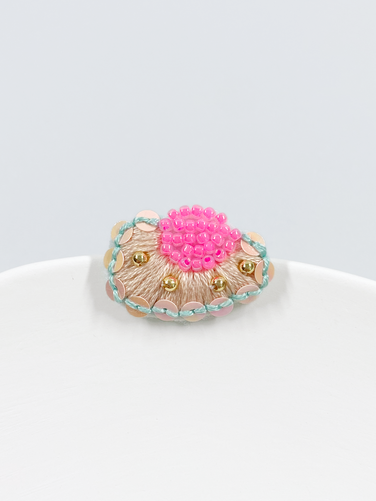 IE325_Thread & Bead Embroidered Earrings