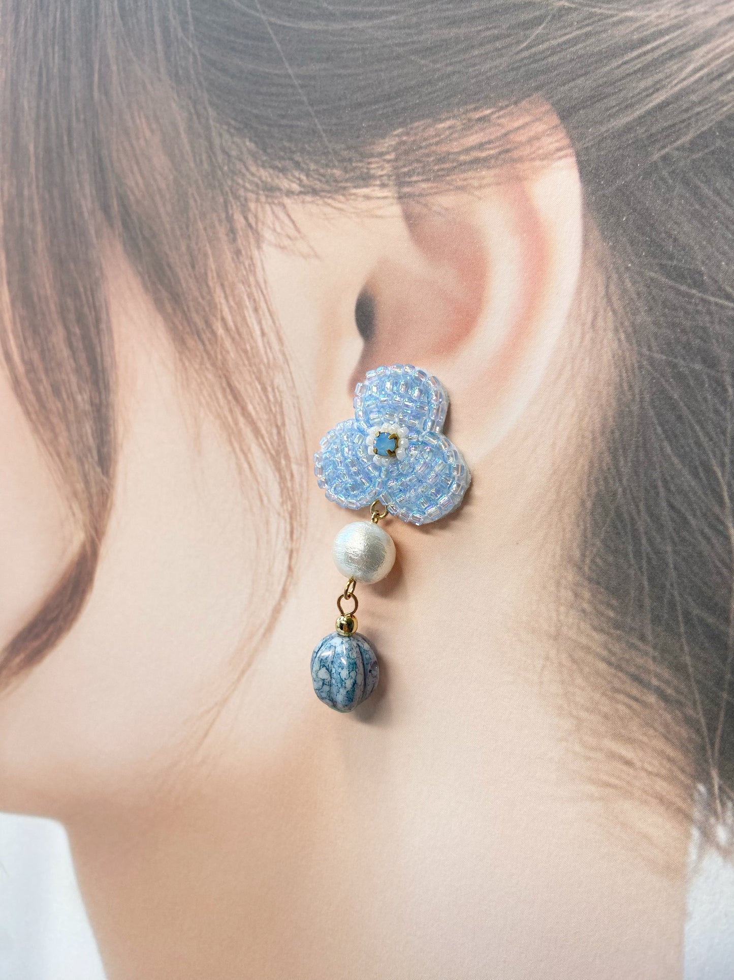IE326_Bead Embroidered Earrings